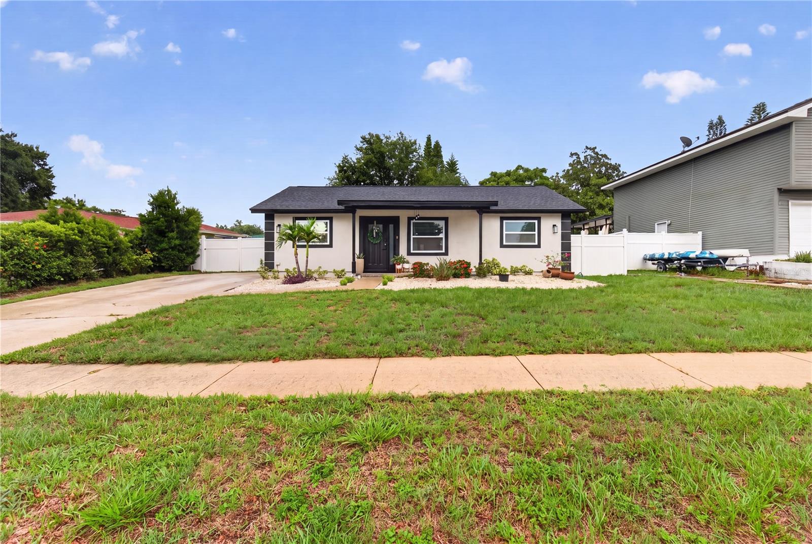 1435 BURNING TREE RD