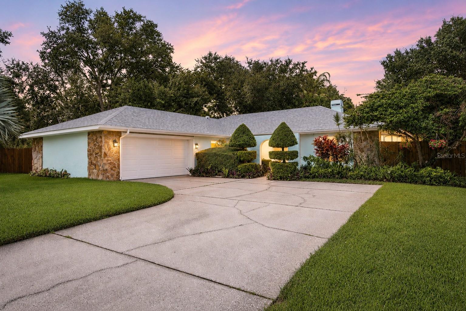 2866 FAIR GREEN DR