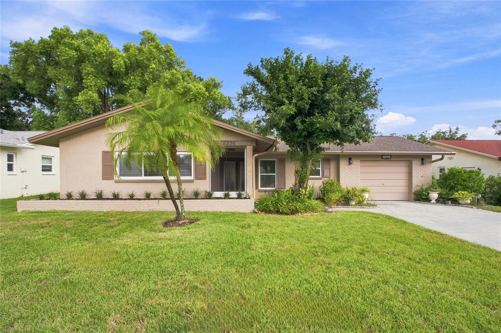 2336 MALCOLM DR