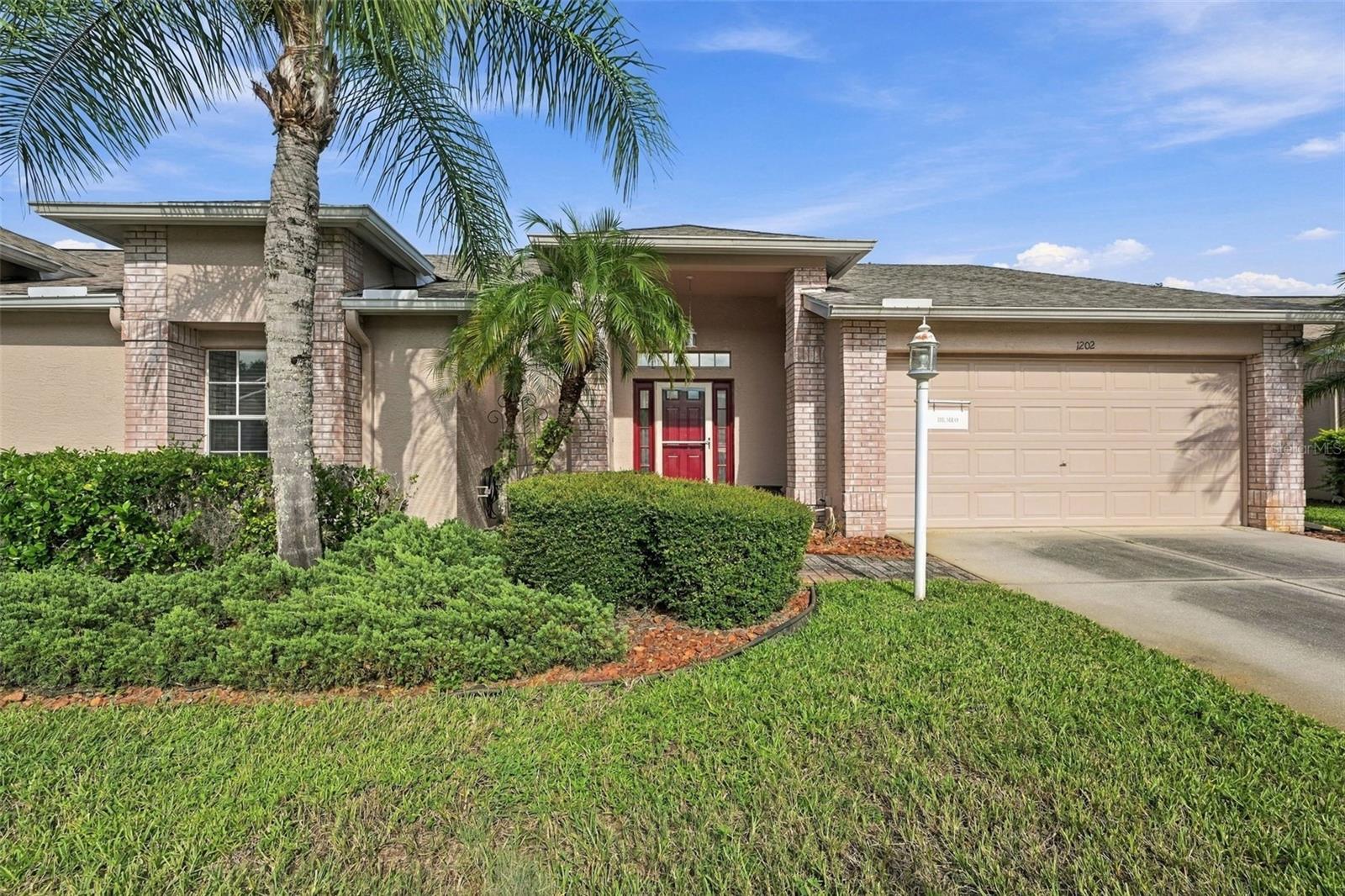 1202 WOLFORD DR