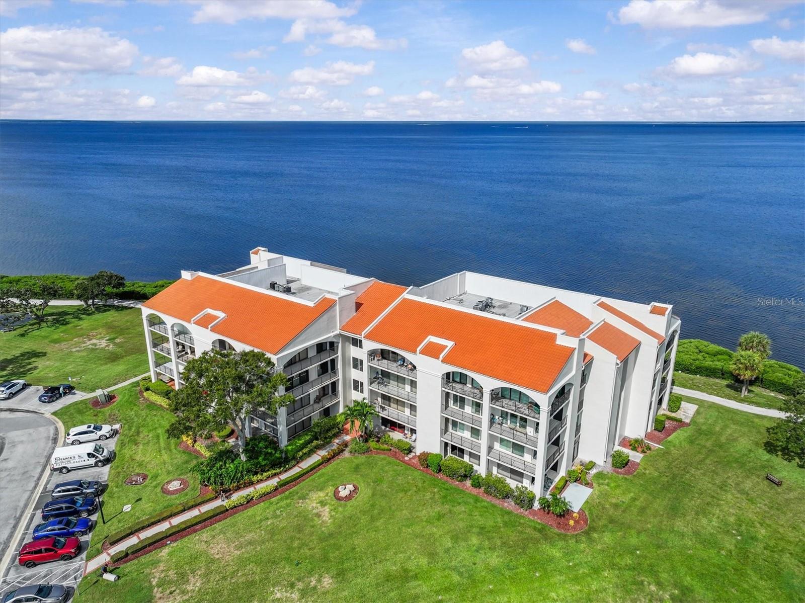 308 MARINER DR #308