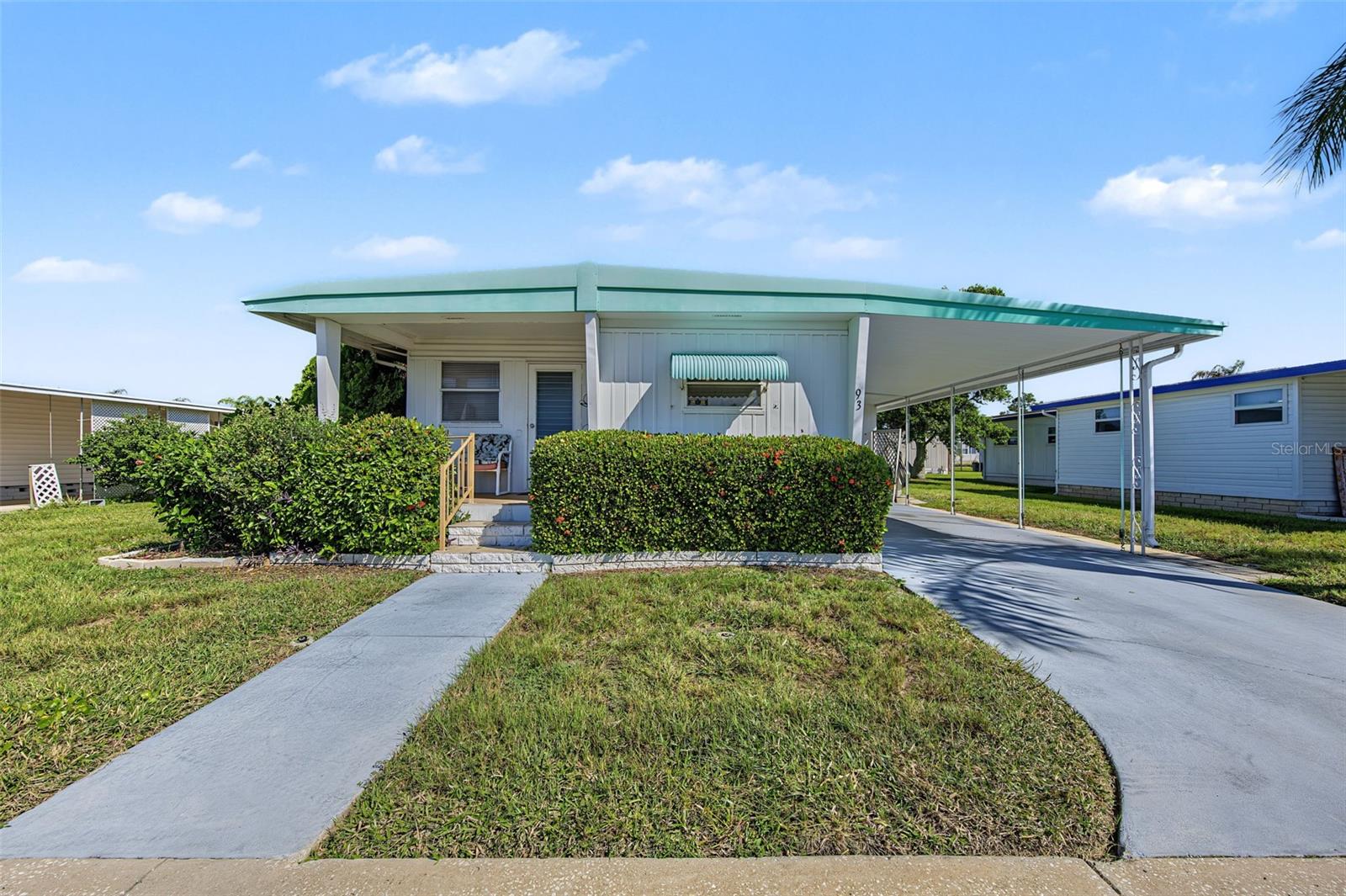 93 RACHEL DR