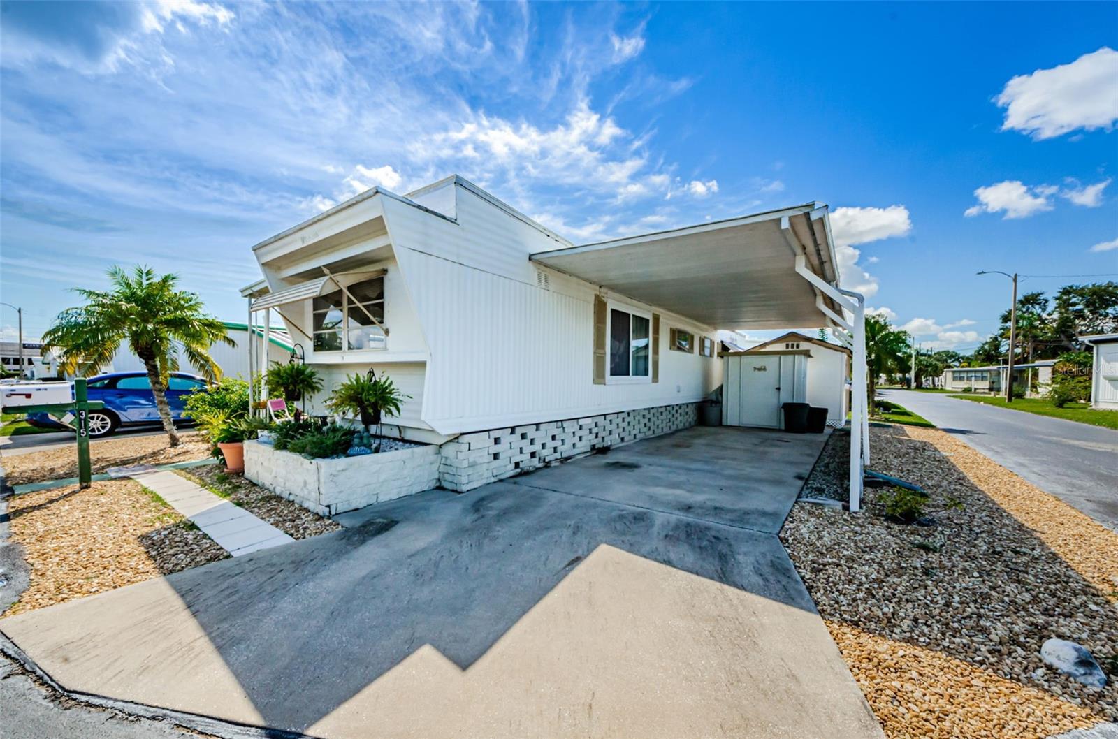 16940 US HWY 19 N #315