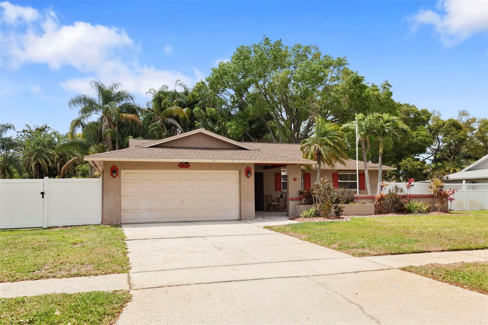 2376 BARKWOOD PASS