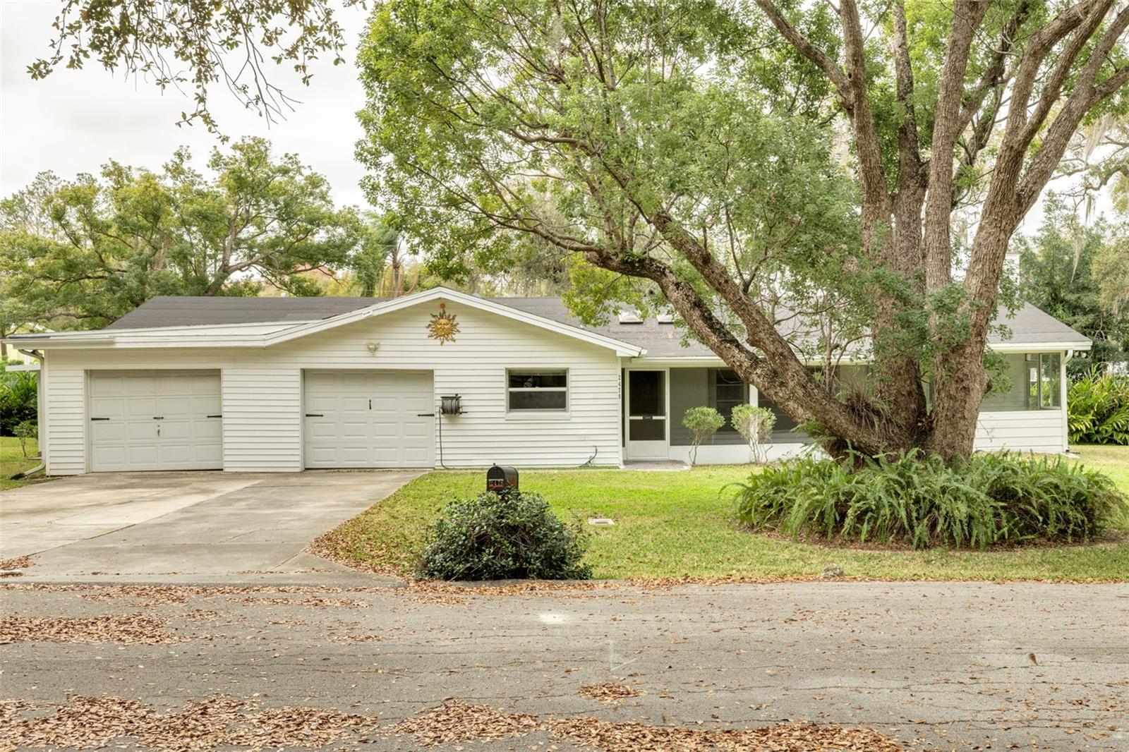 2478 NAVAREZ AVE