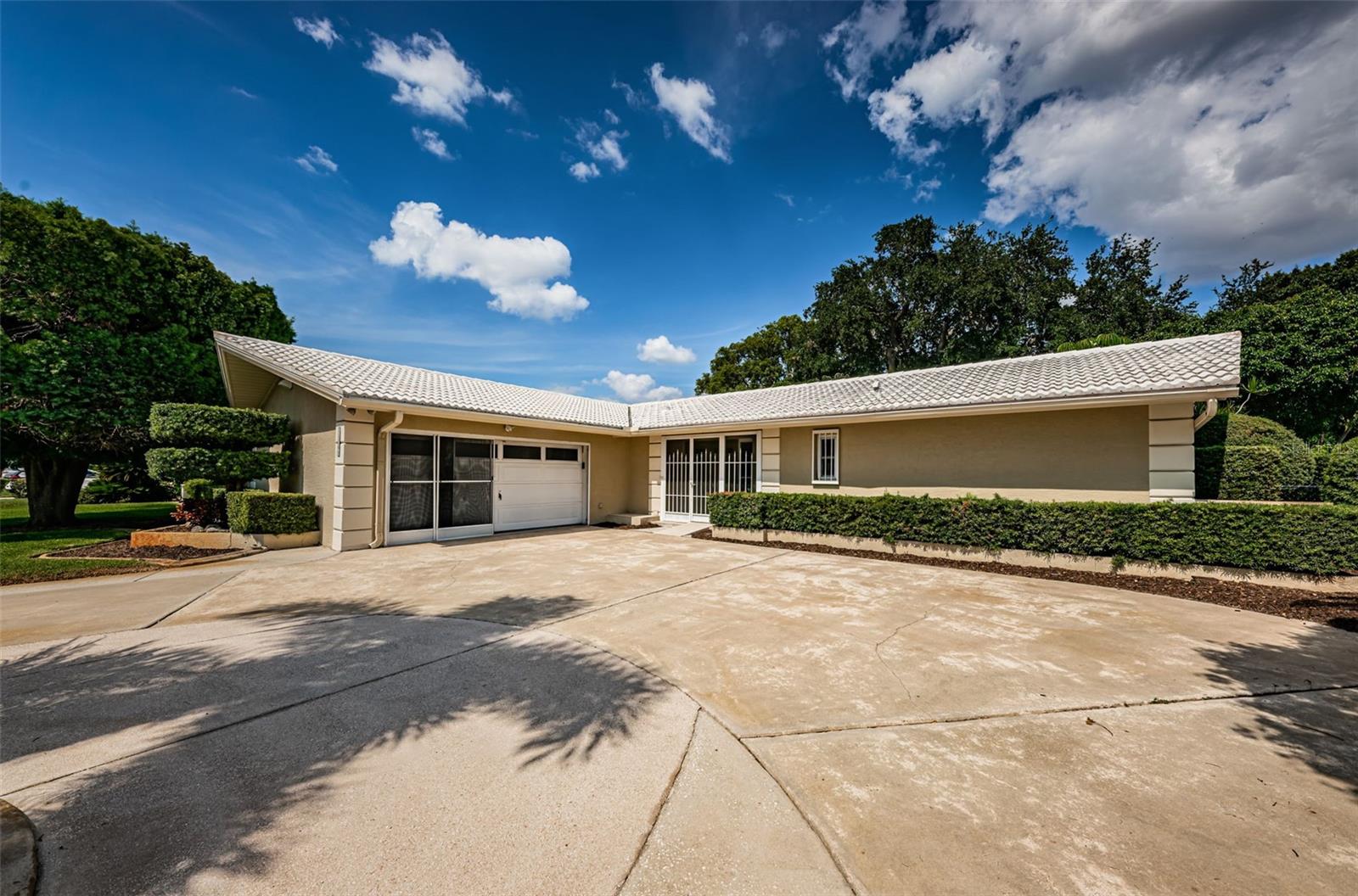 11145 HAMMOCK DR