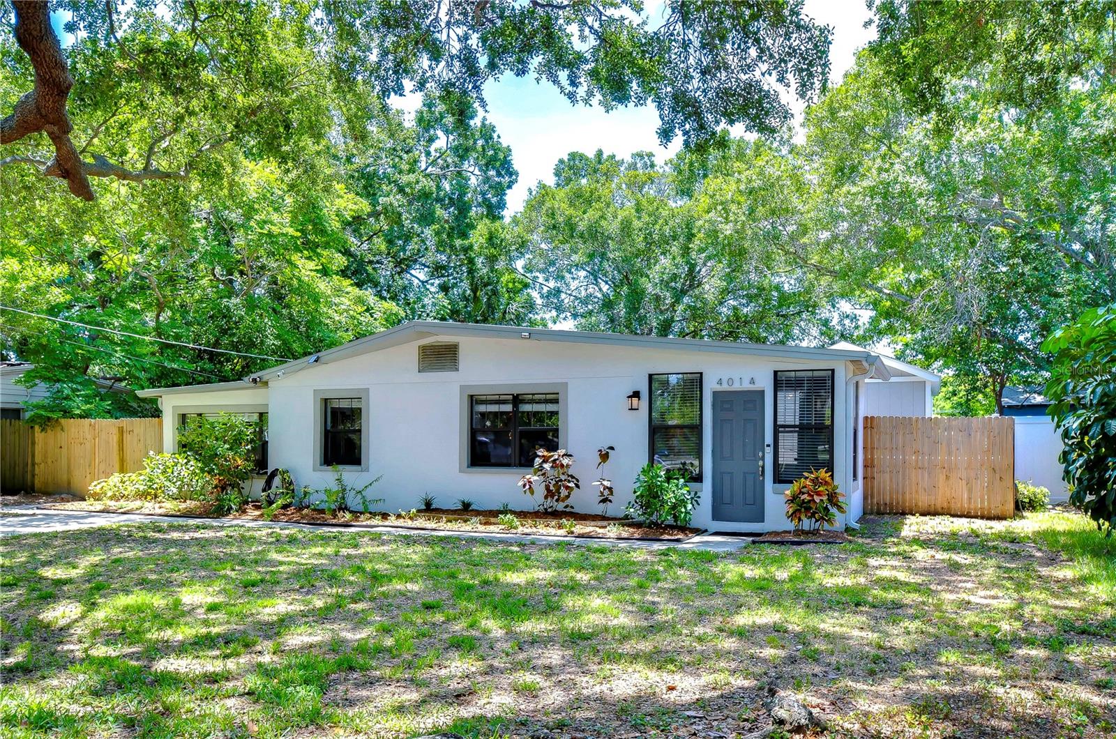 4014 W LAWN AVE