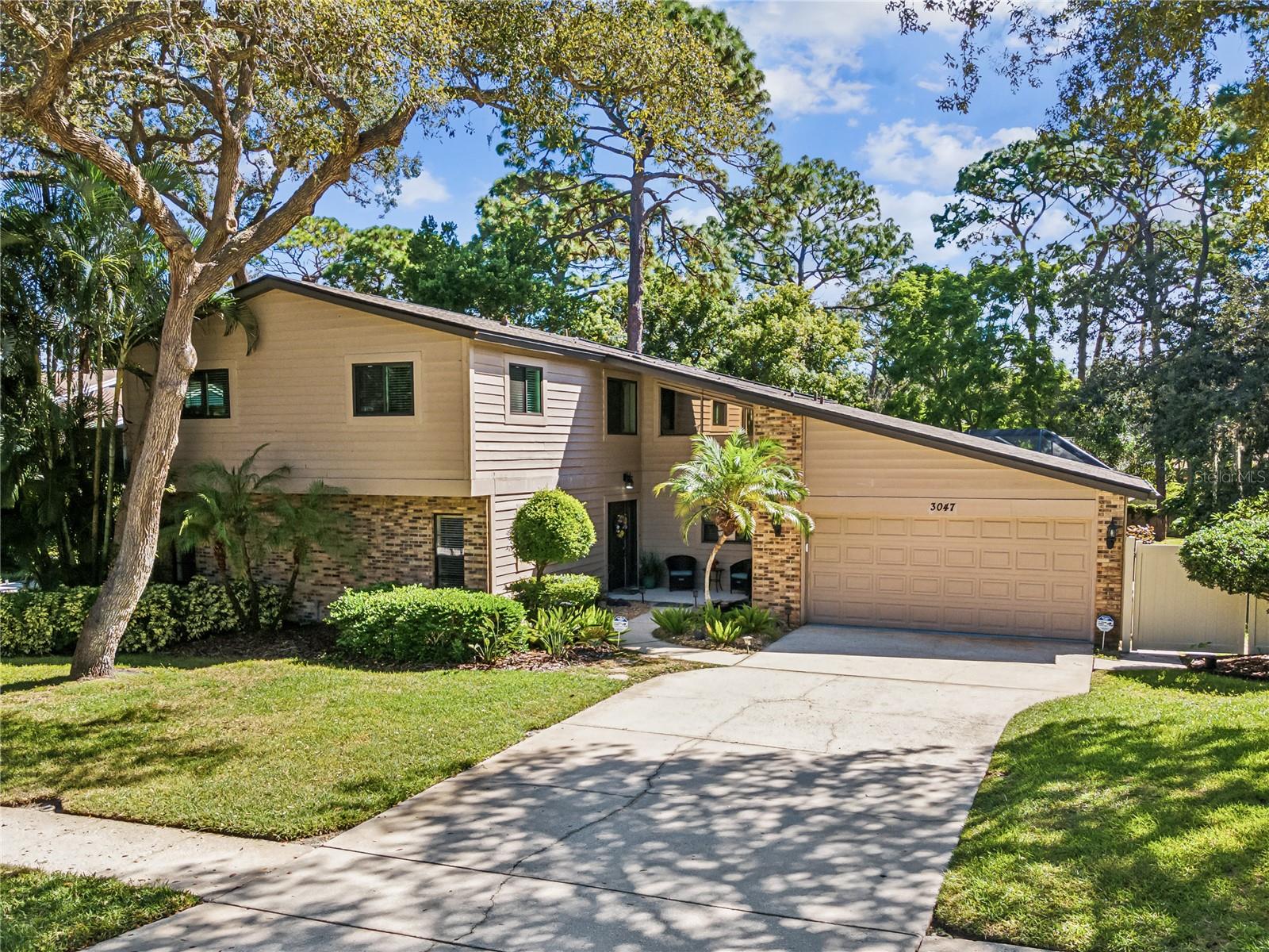 3047 ENISGLEN DR