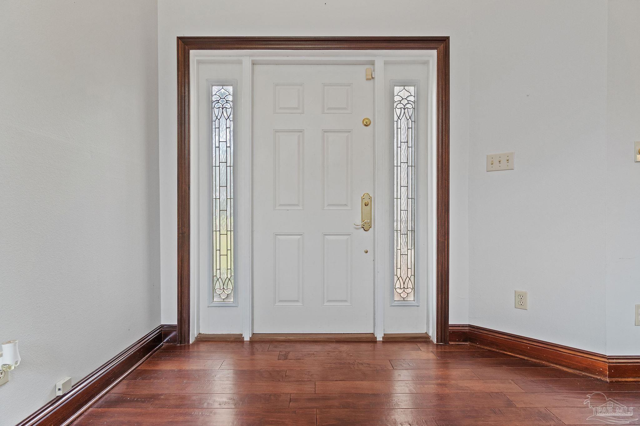 1420 Rolling Oaks Dr