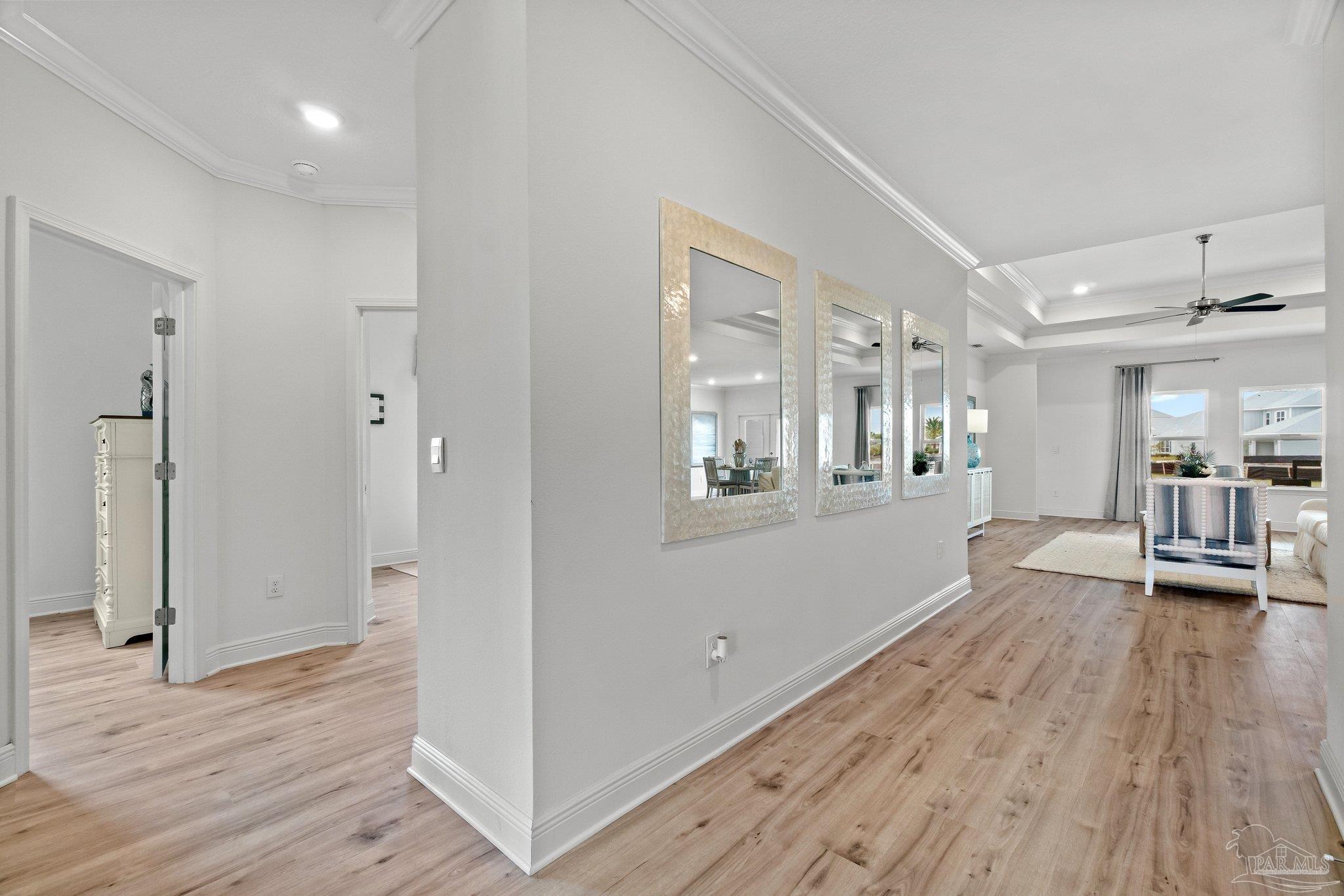 5360 Micanopy Dr