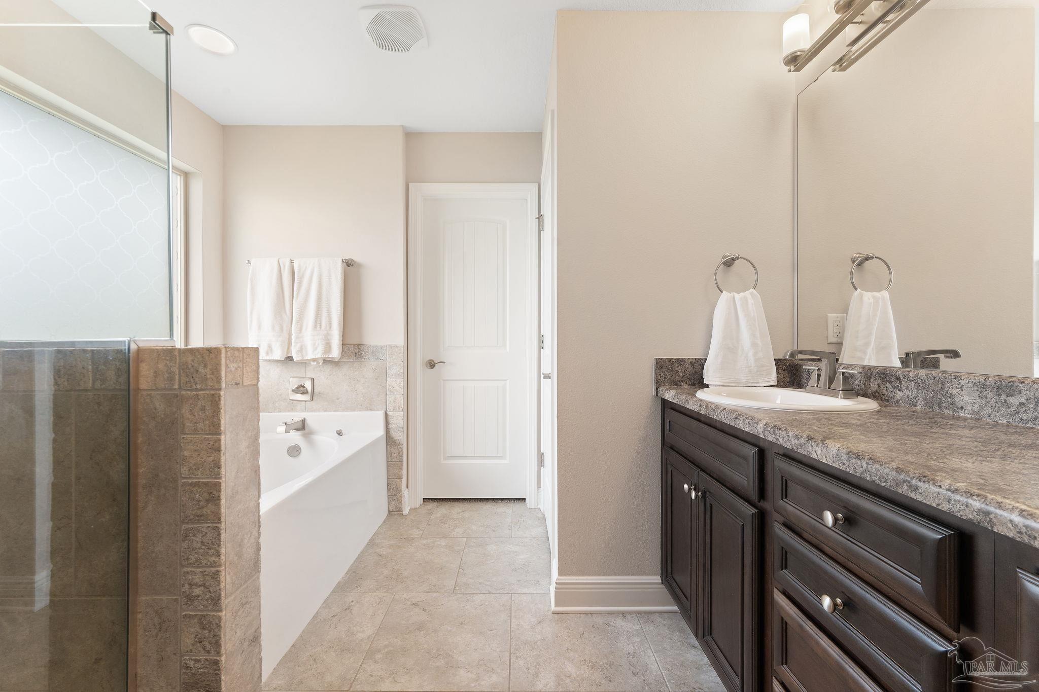 7226 Ranchers Cove Trl