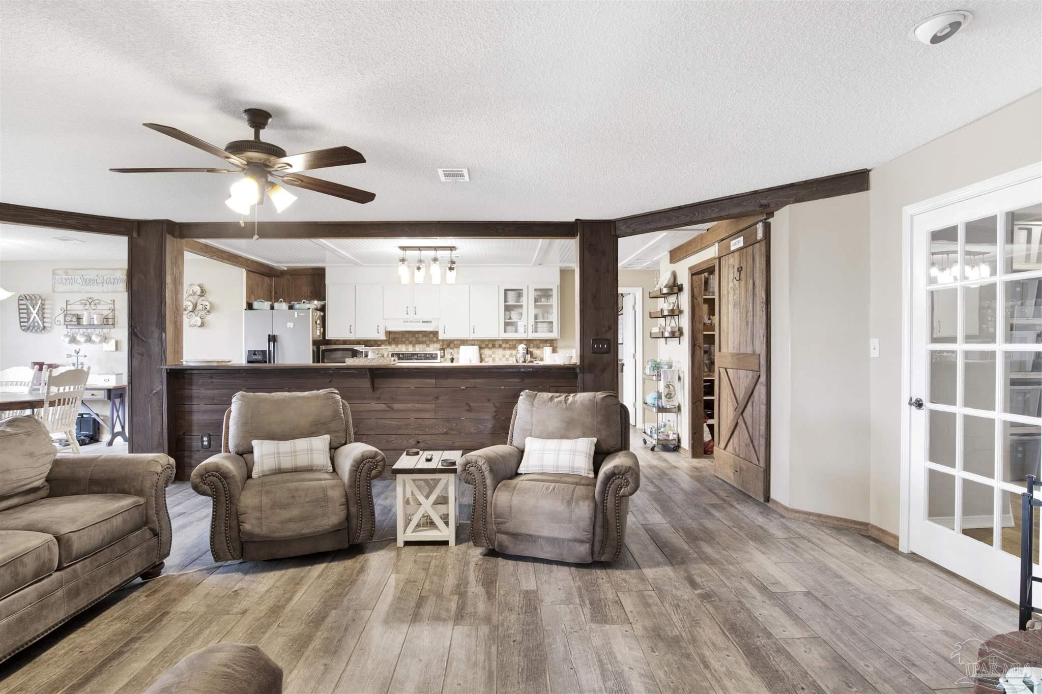 4001 Mart Jernigan Rd