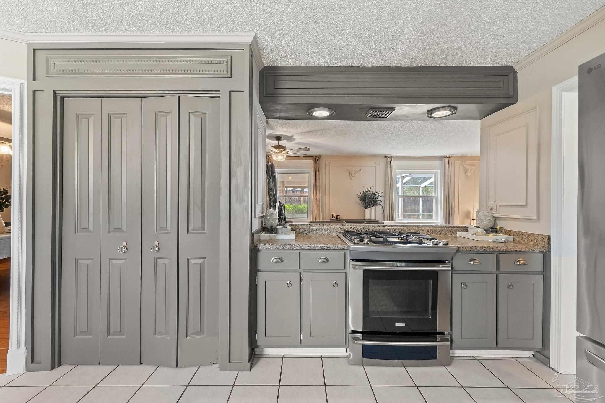 5835 Vestavia Ln