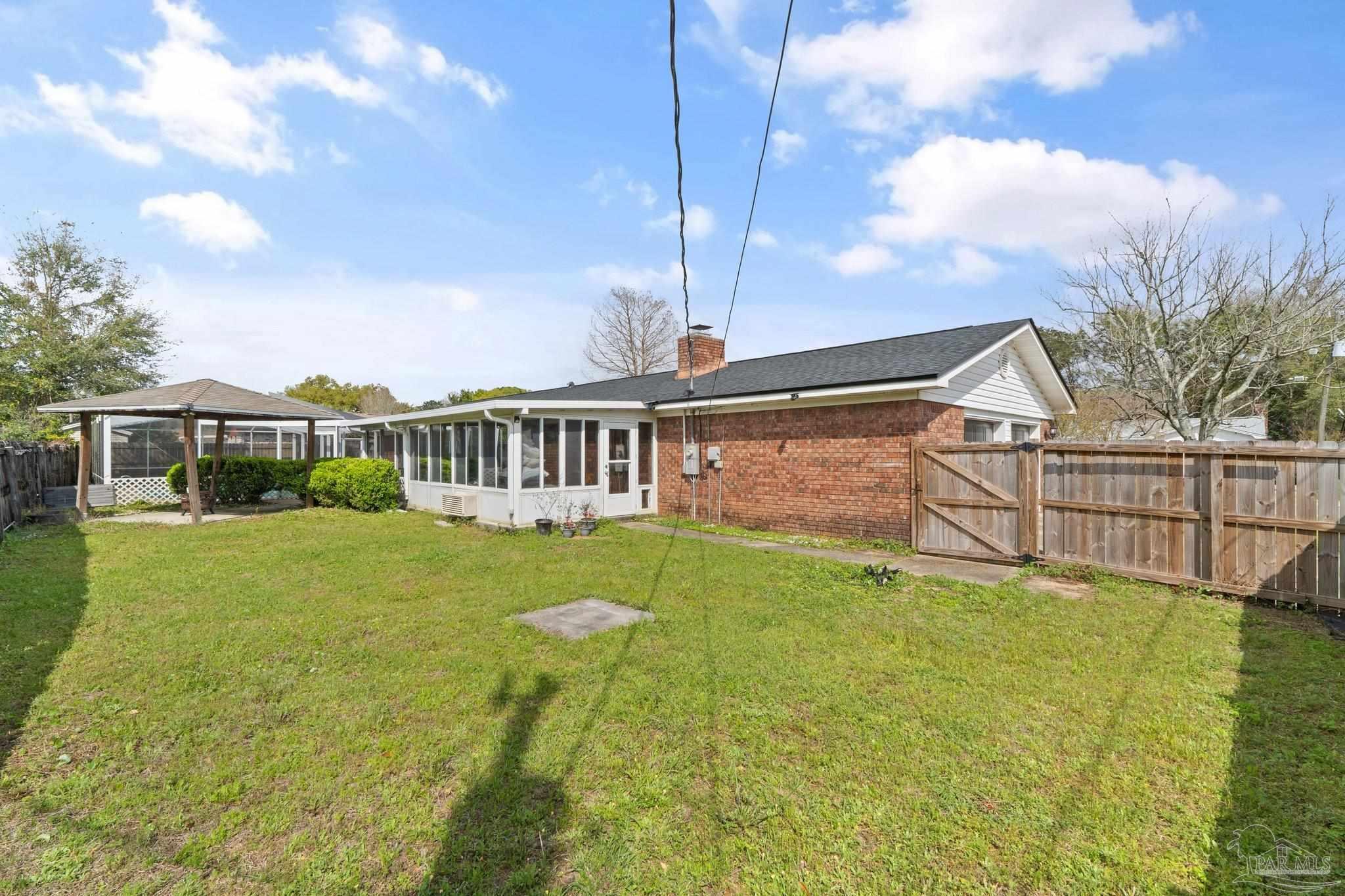 5835 Vestavia Ln