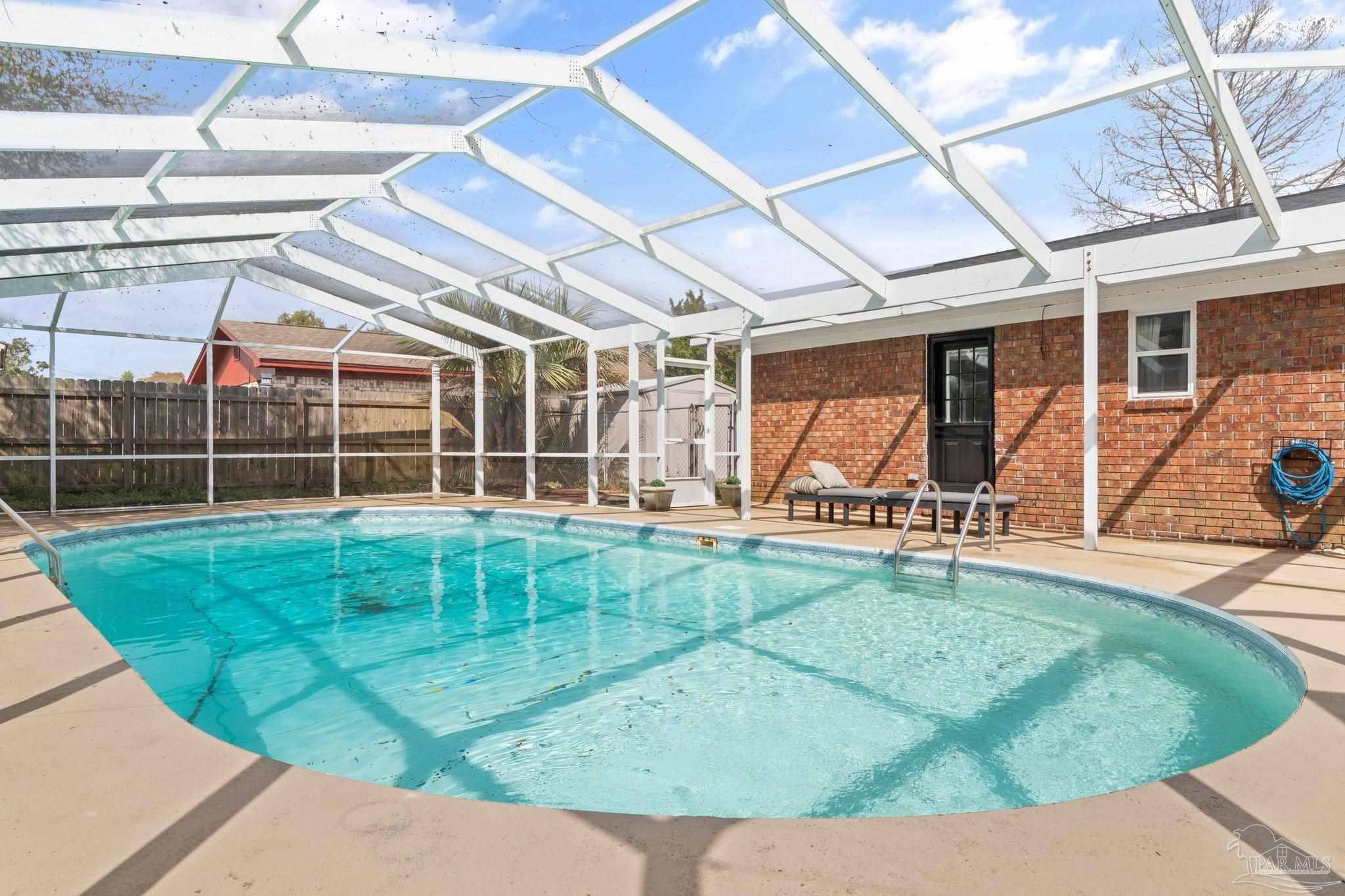 5835 Vestavia Ln