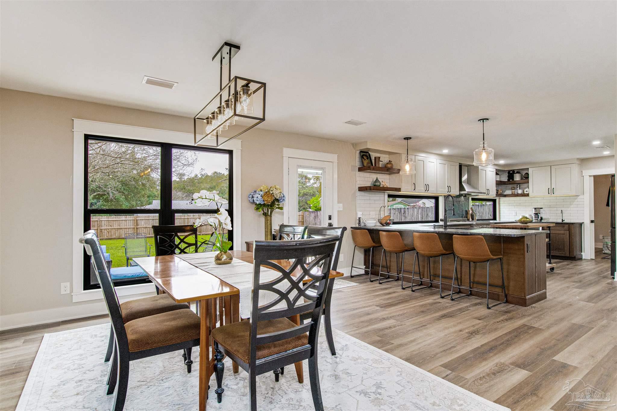 3525 Marjean Dr