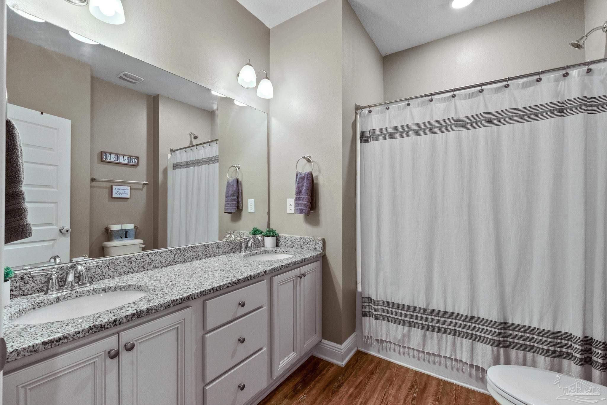 11114 Booner Cir