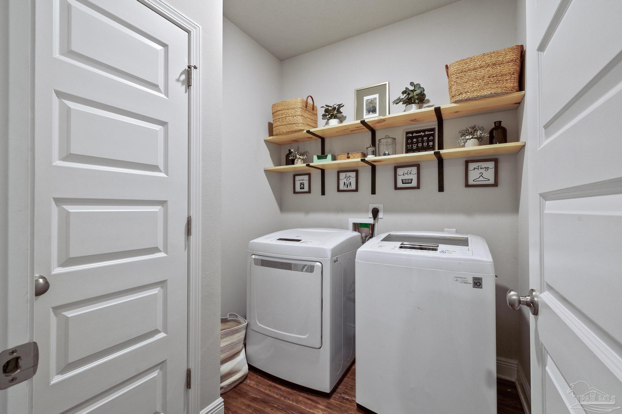 11114 Booner Cir