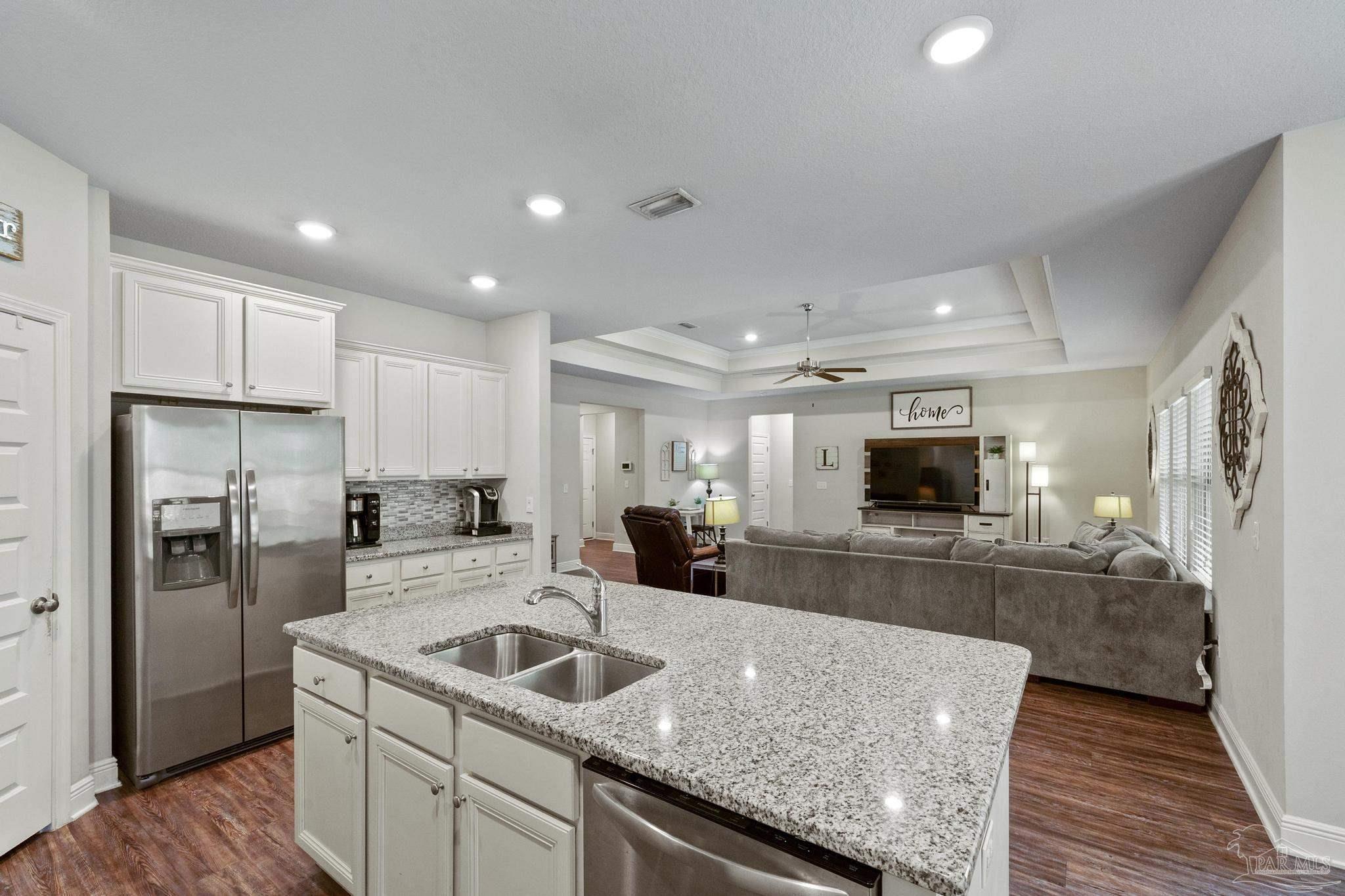 11114 Booner Cir