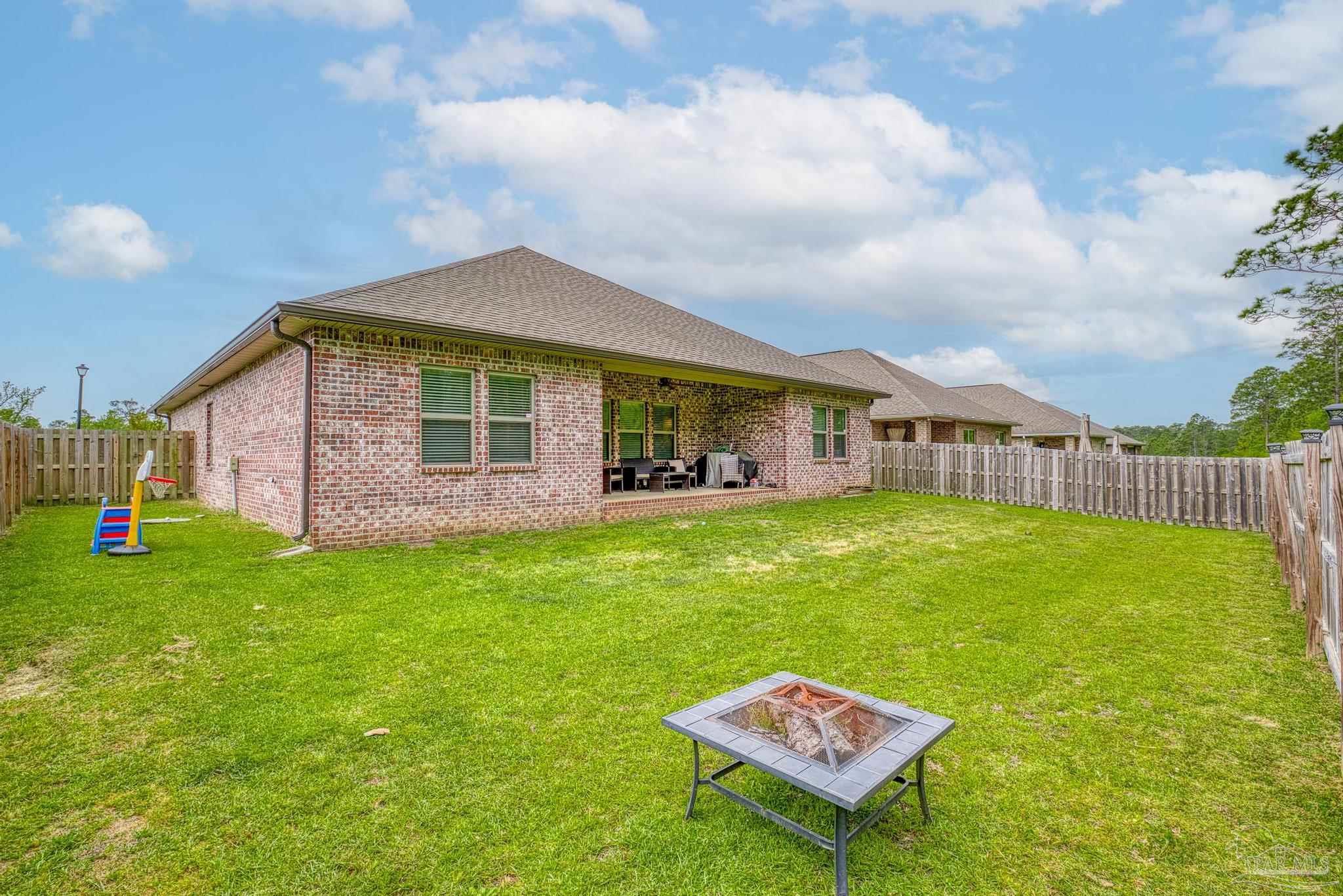 11114 Booner Cir