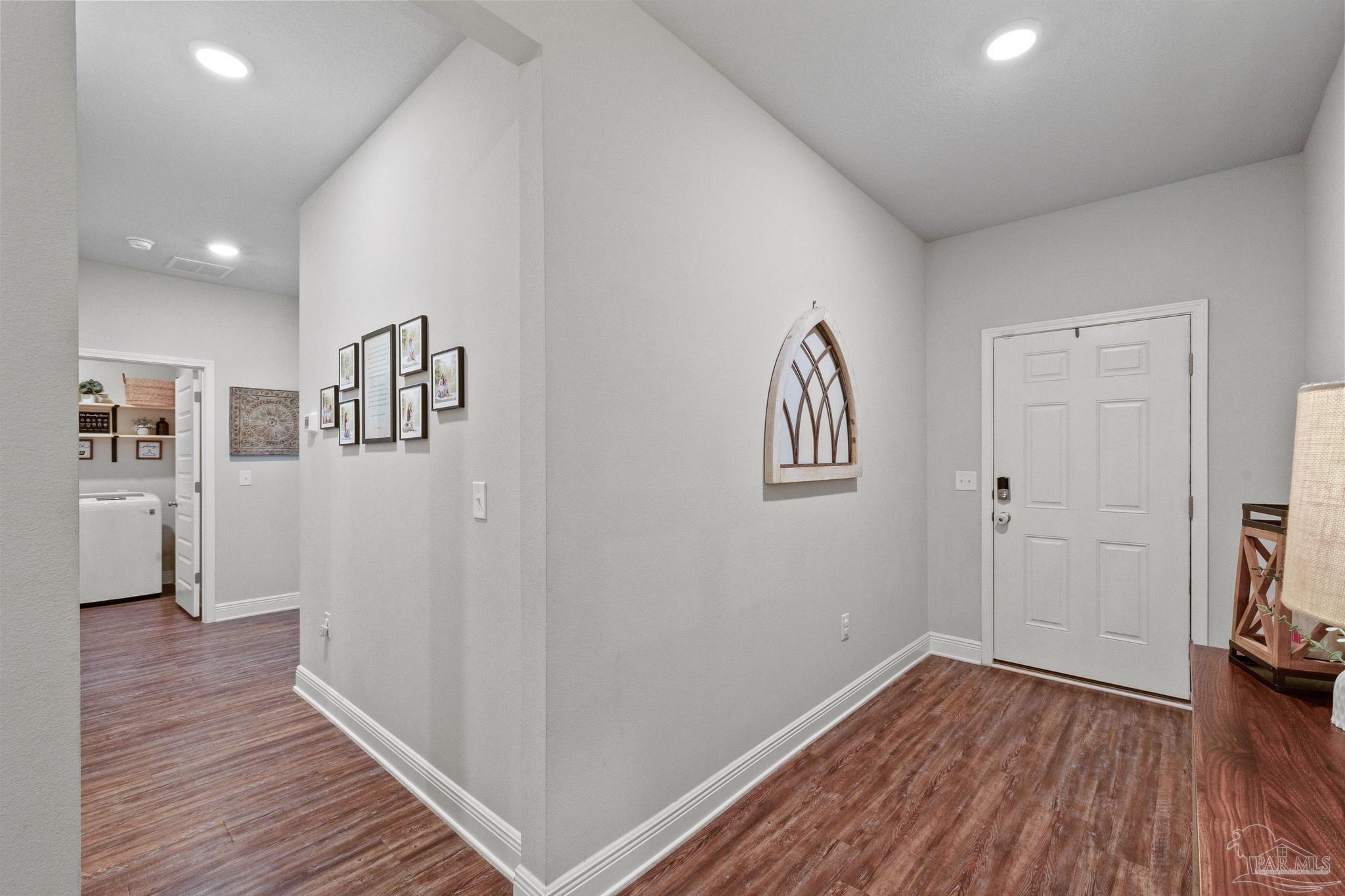 11114 Booner Cir