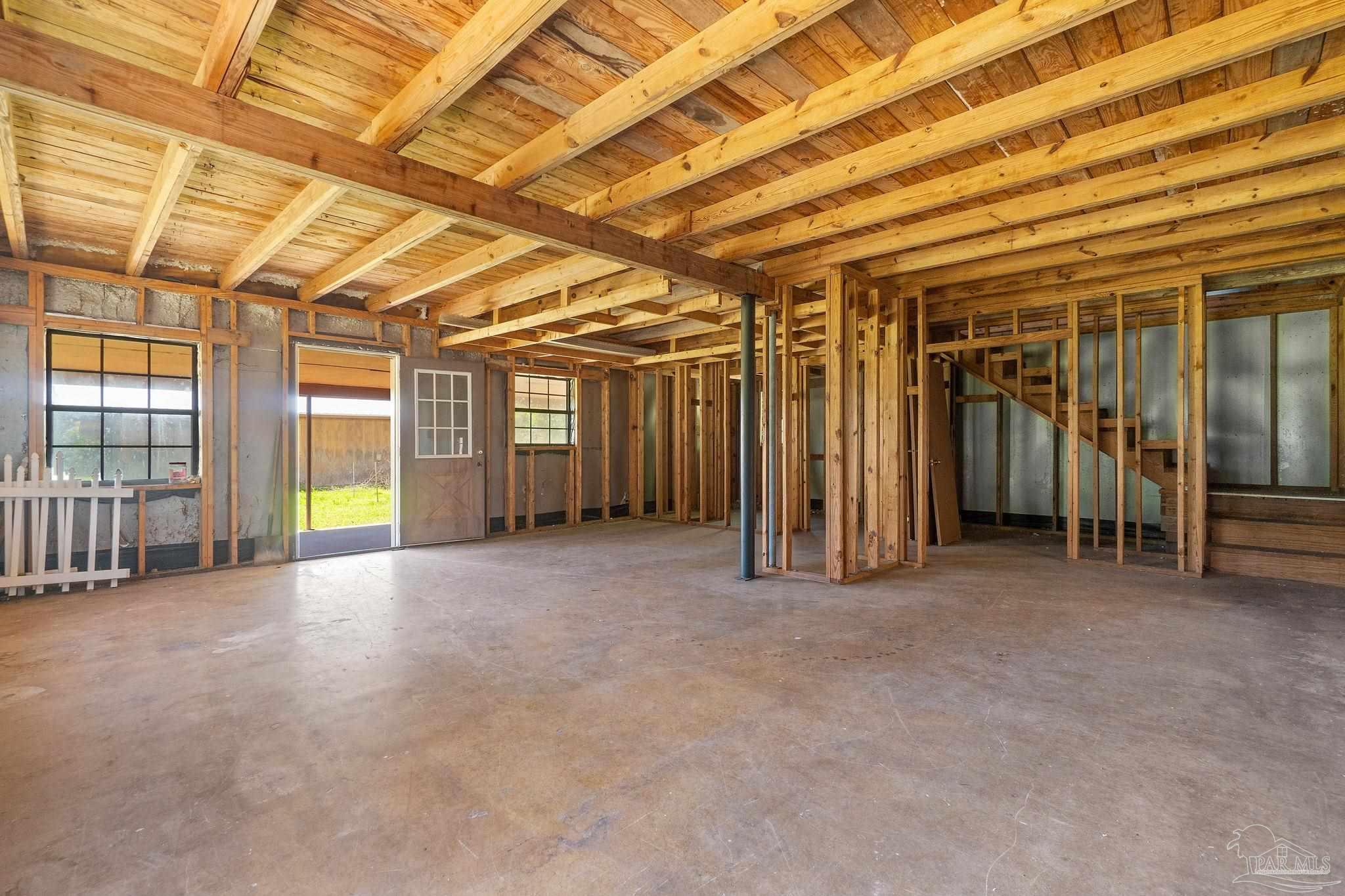 845 Cody Ln
