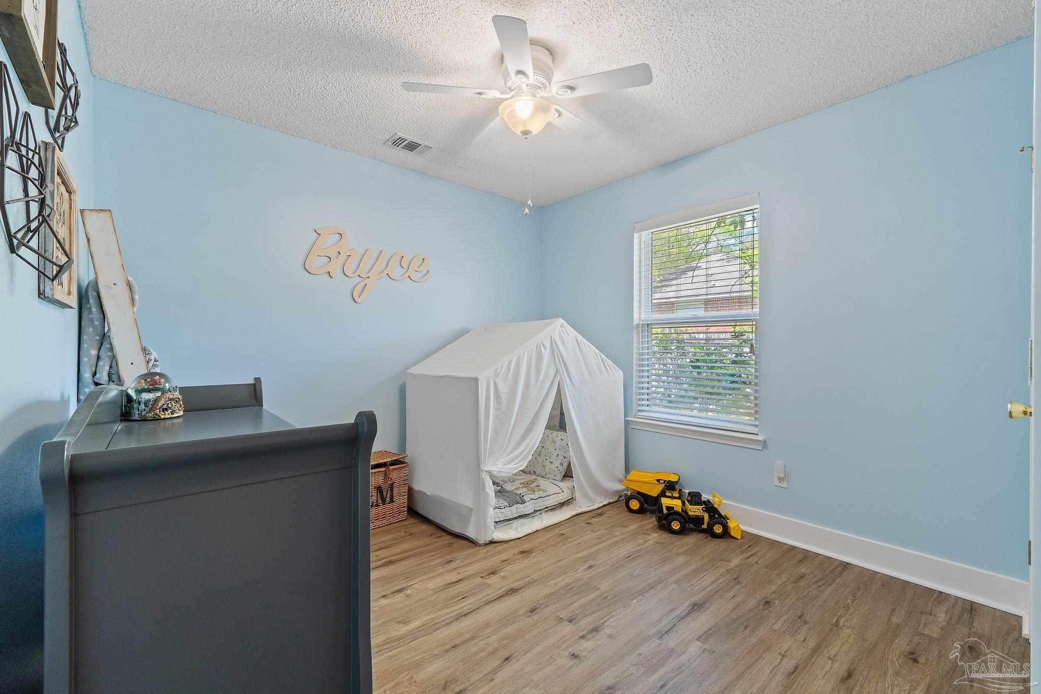 6677 Klondike Rd