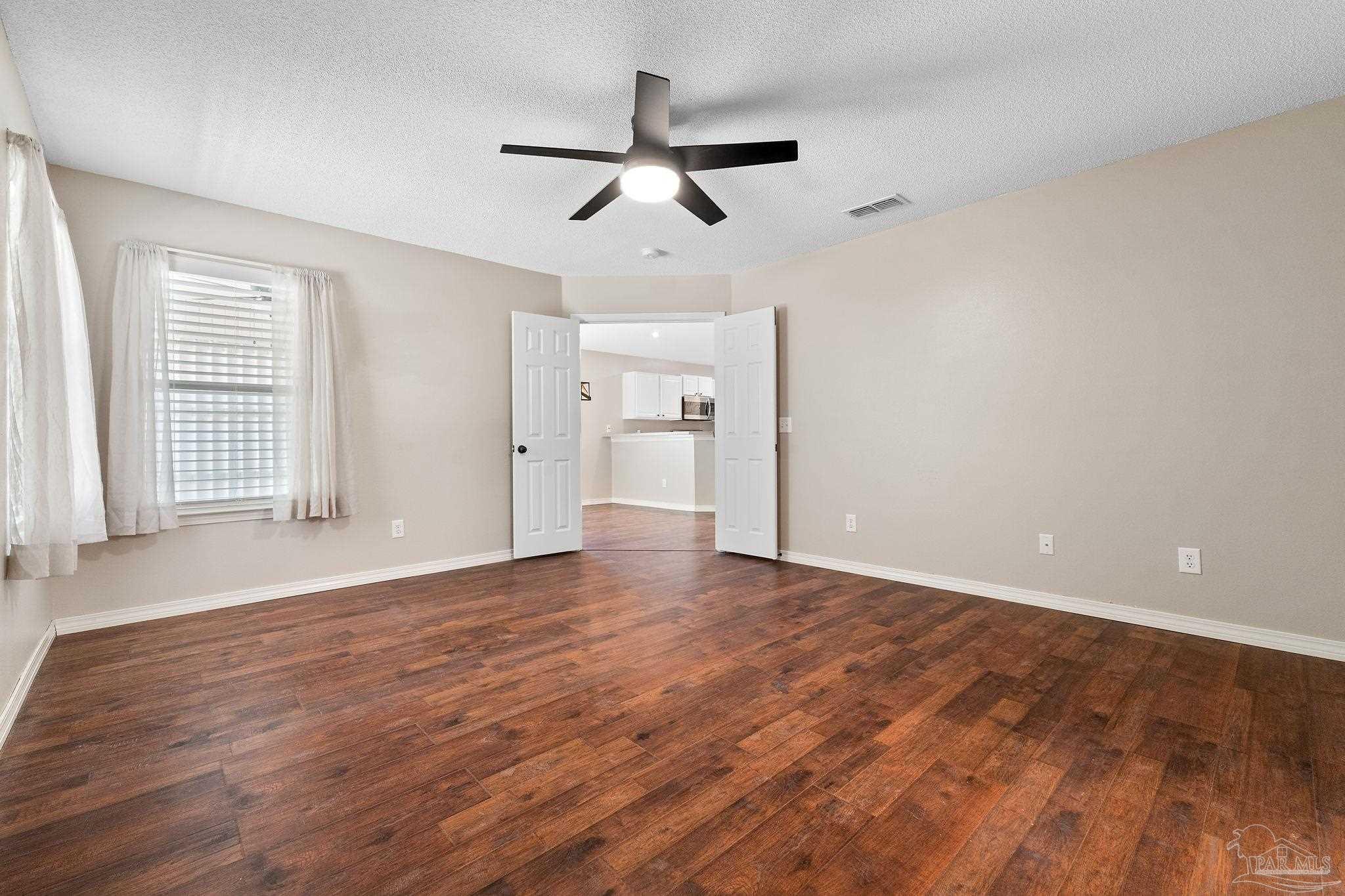 6037 Ashton Woods Cir