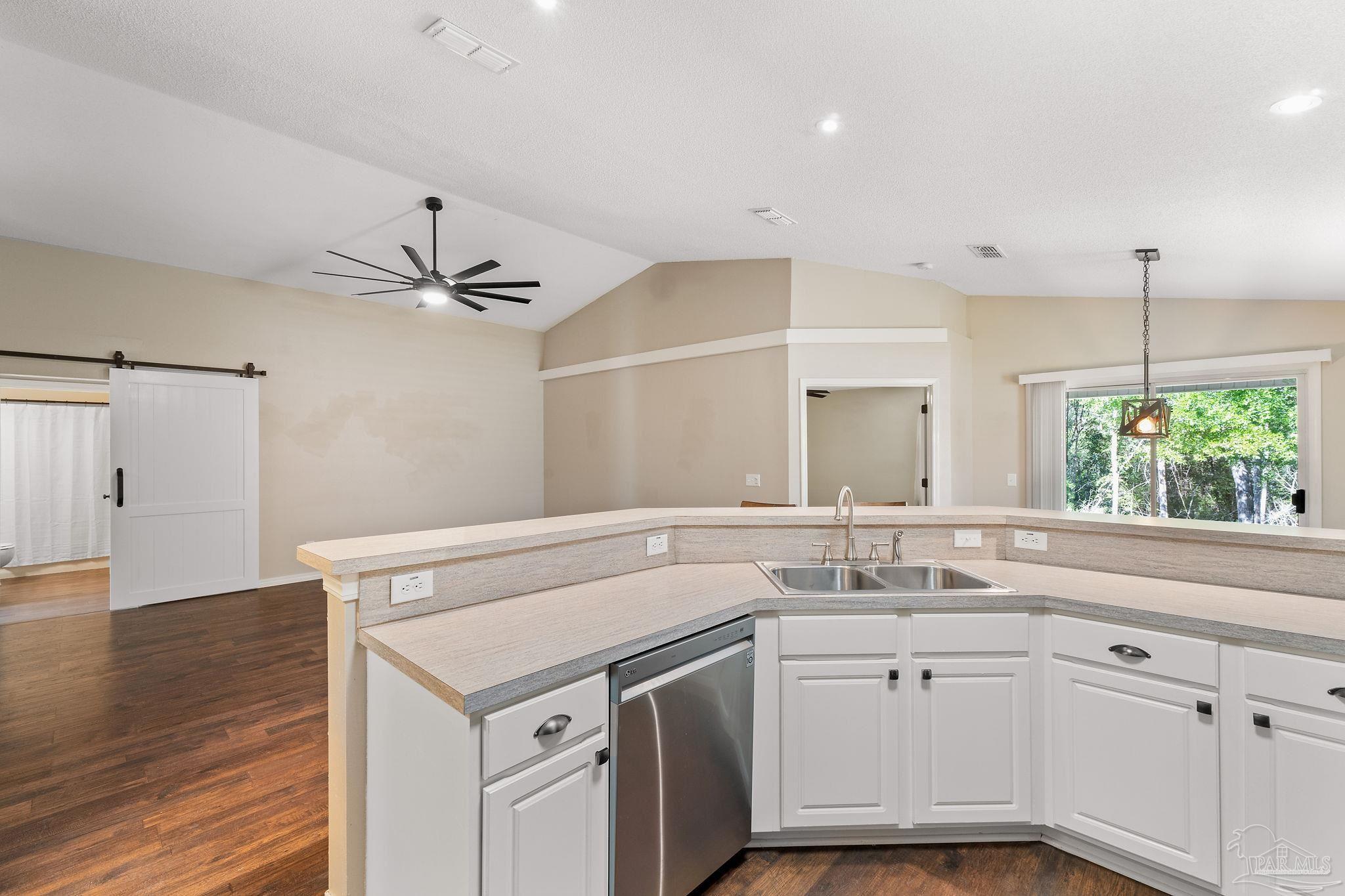 6037 Ashton Woods Cir