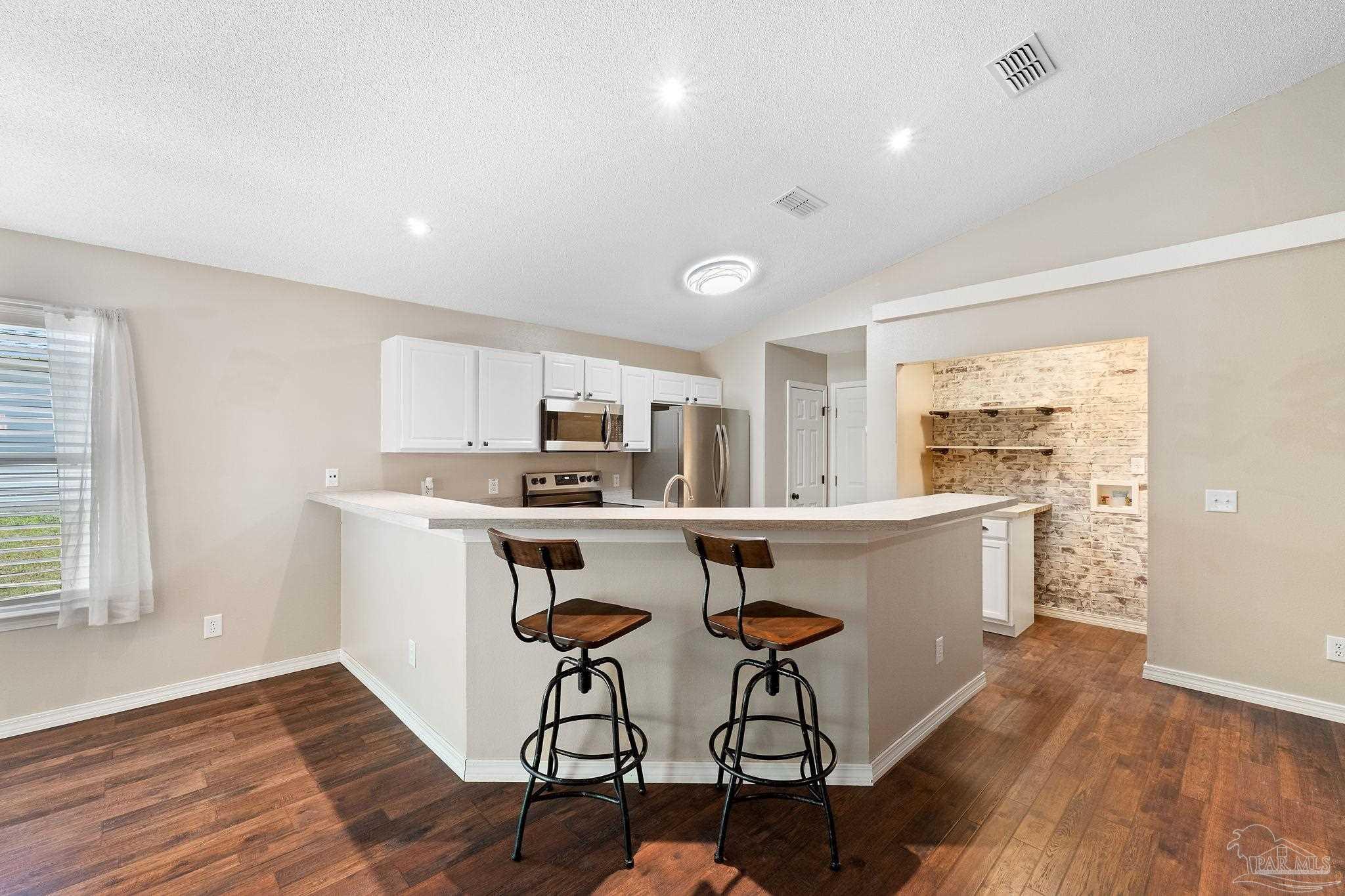 6037 Ashton Woods Cir