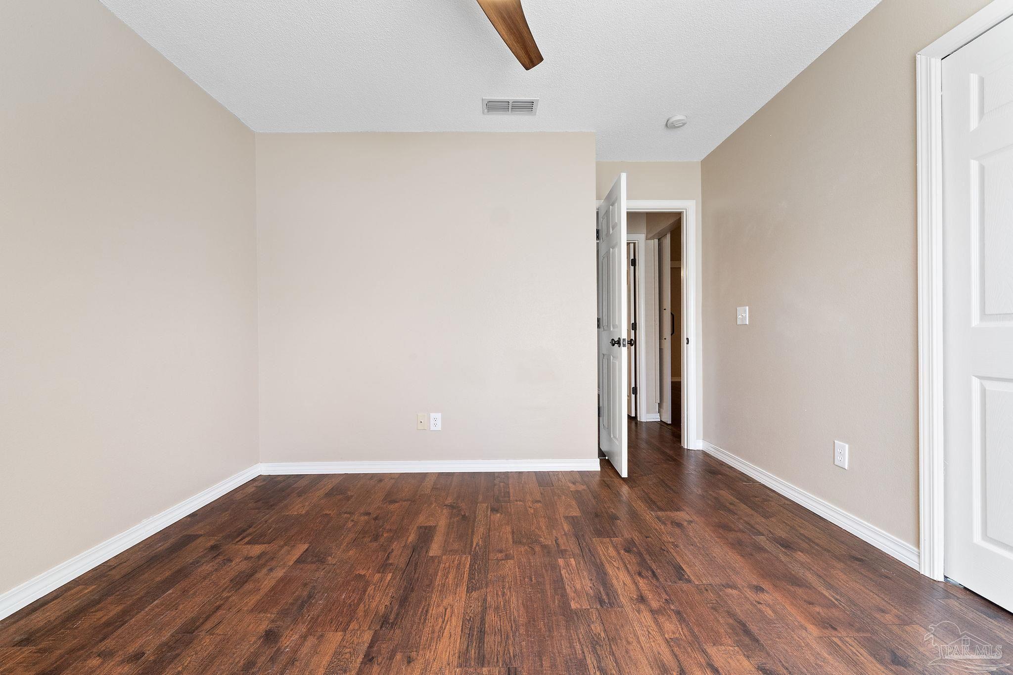 6037 Ashton Woods Cir