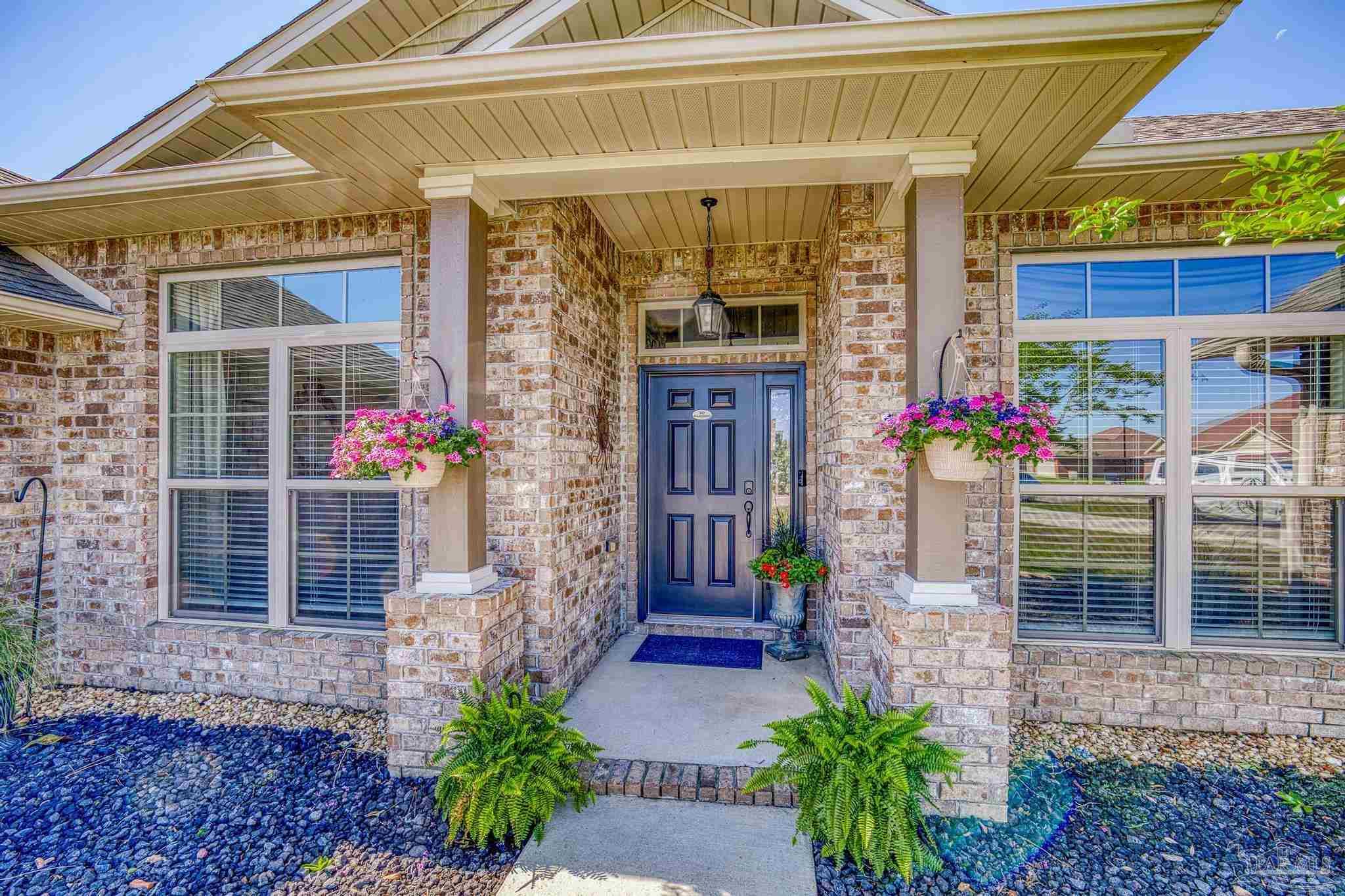 6102 Winchester Cir