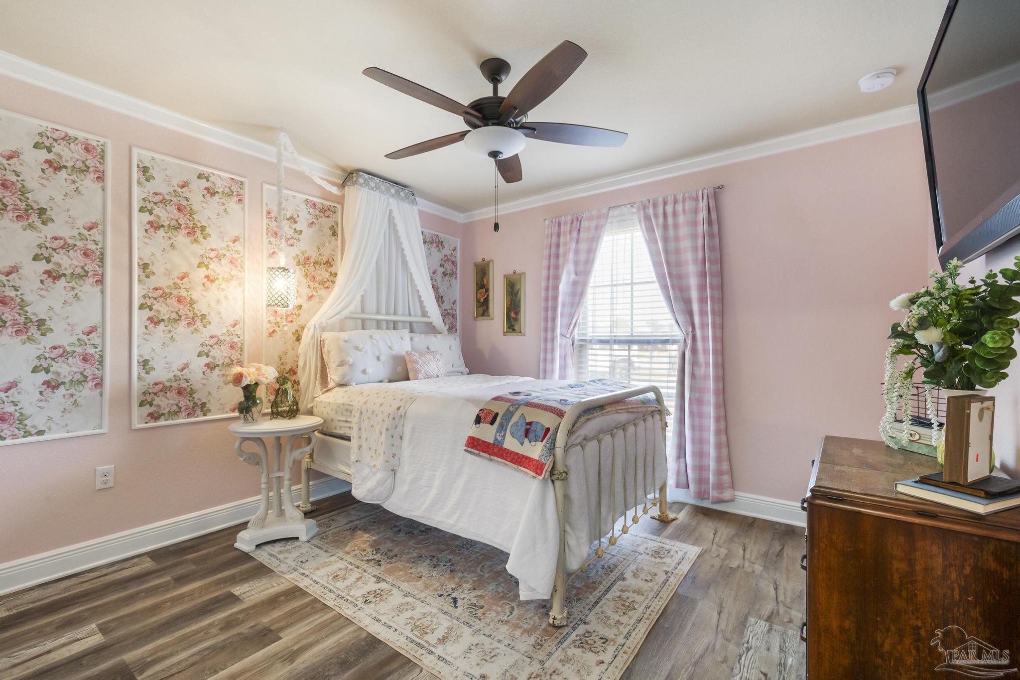 6102 Winchester Cir