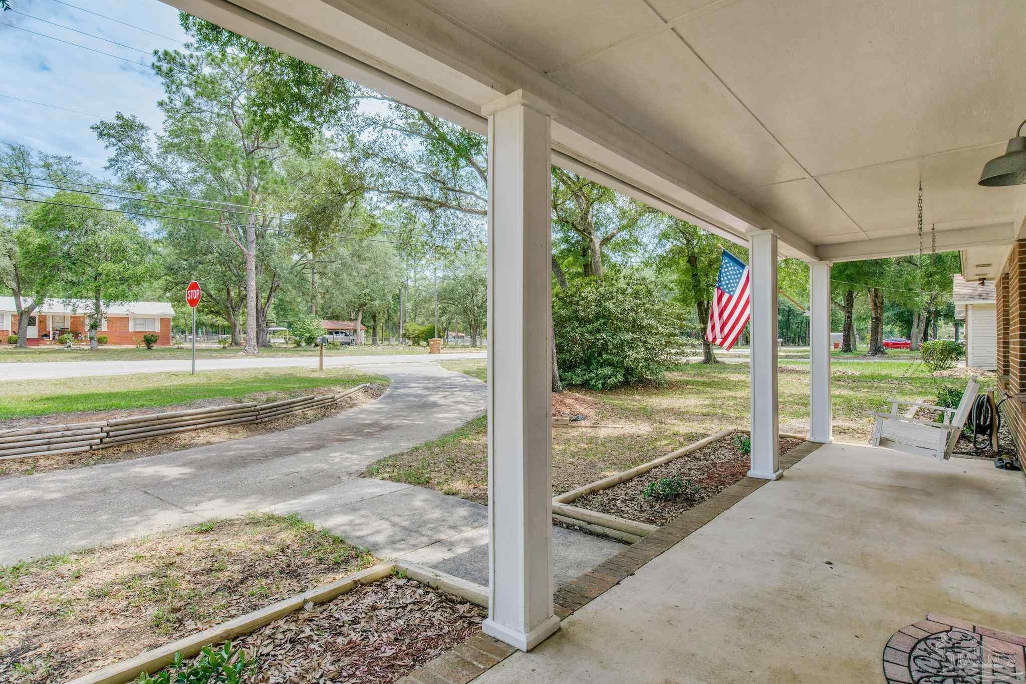 6015 Hamilton Bridge Rd