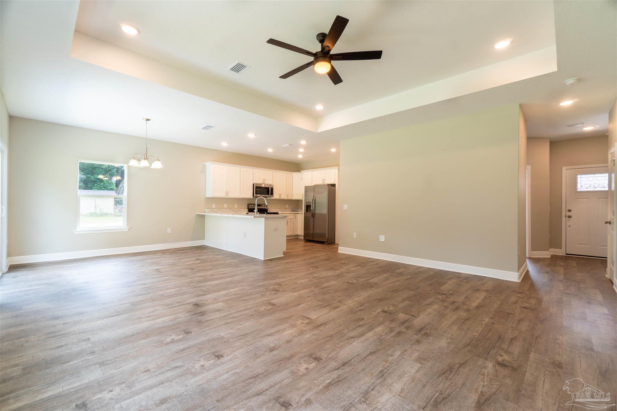 8600 Sonnyboy Ln