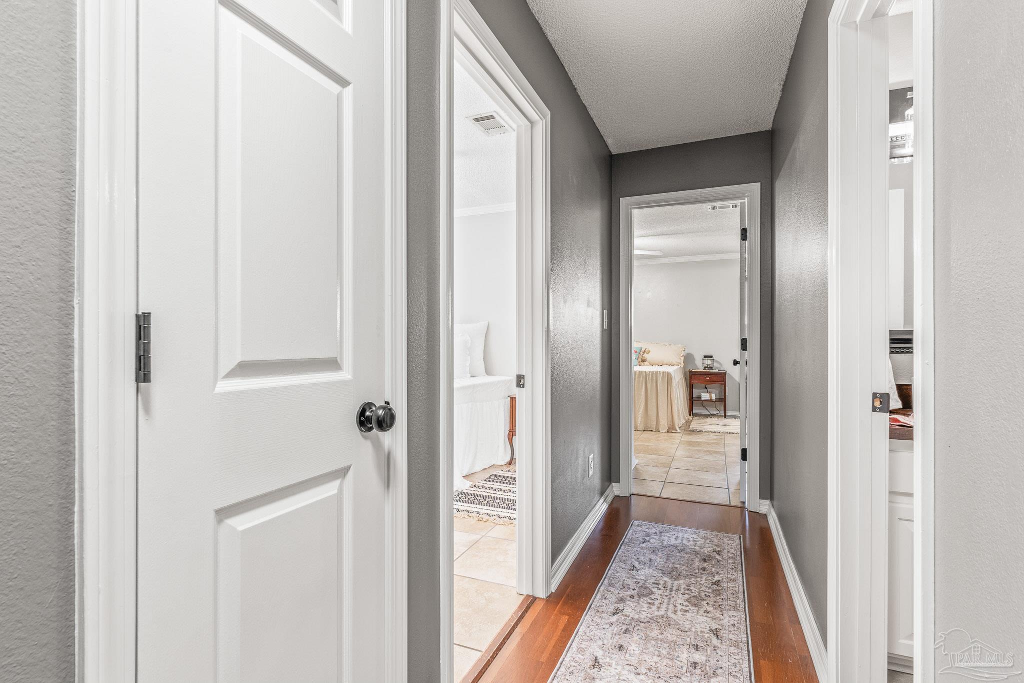 585 Bobwhite Pl