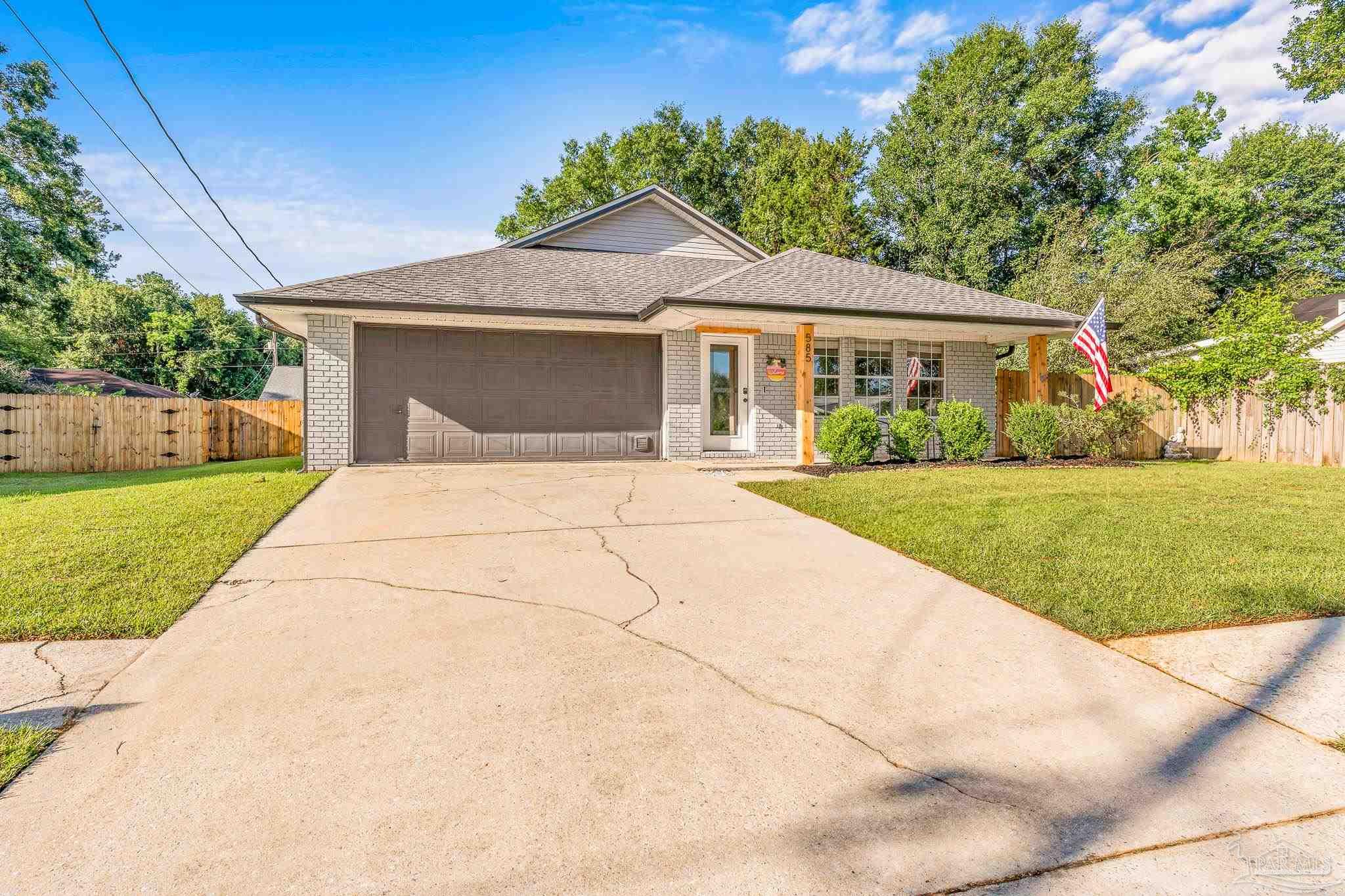 585 Bobwhite Pl