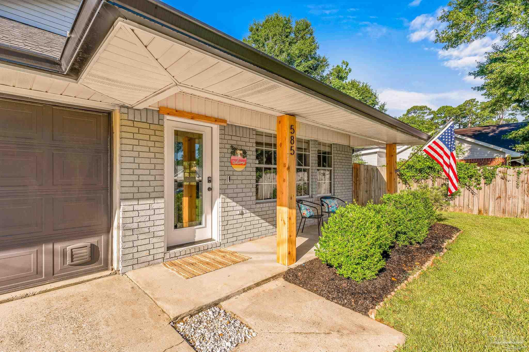 585 Bobwhite Pl