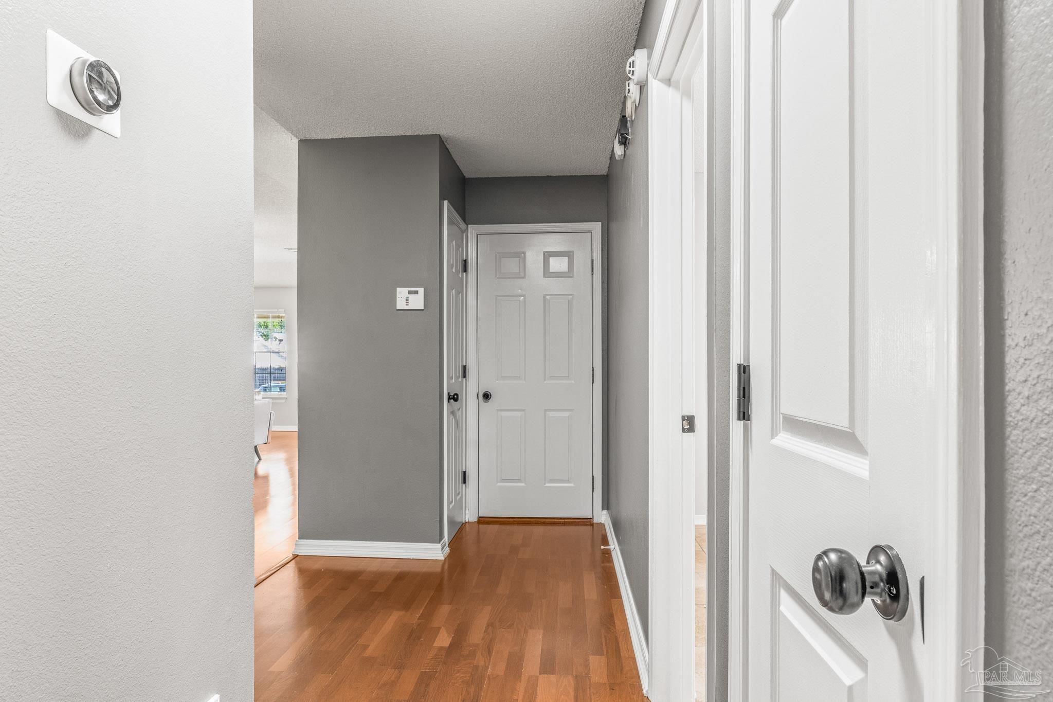 585 Bobwhite Pl