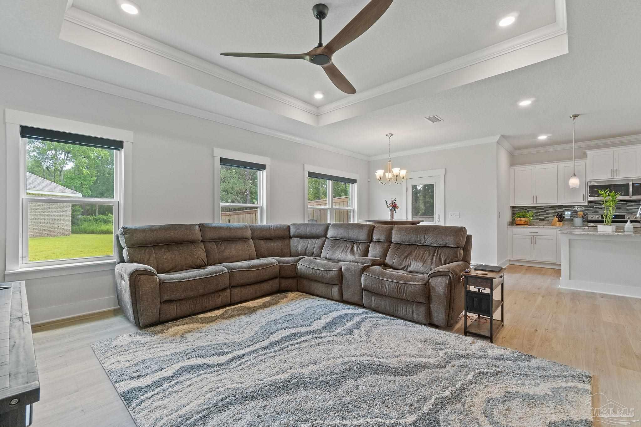 1201 Meadow Trl