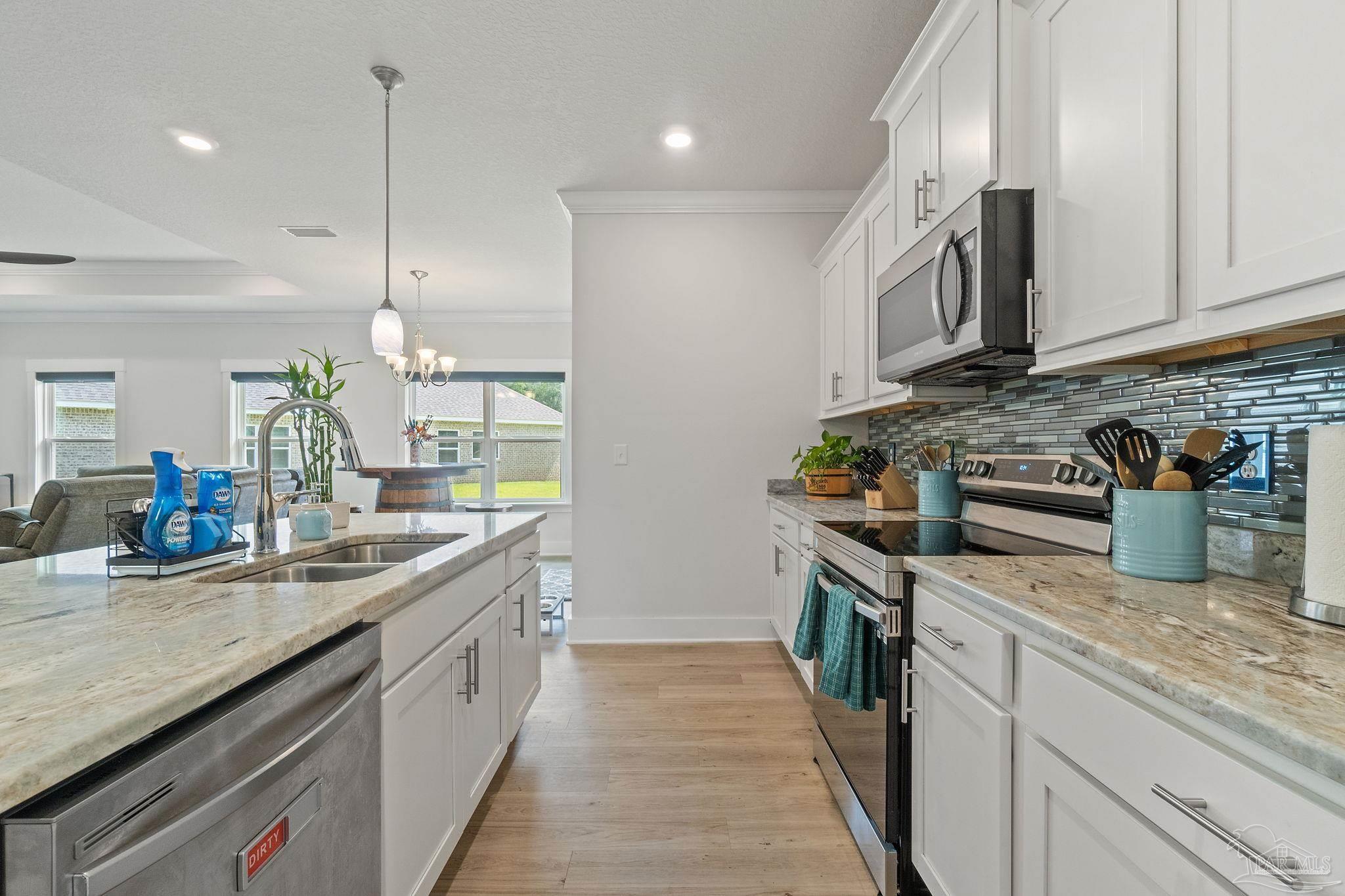 1201 Meadow Trl