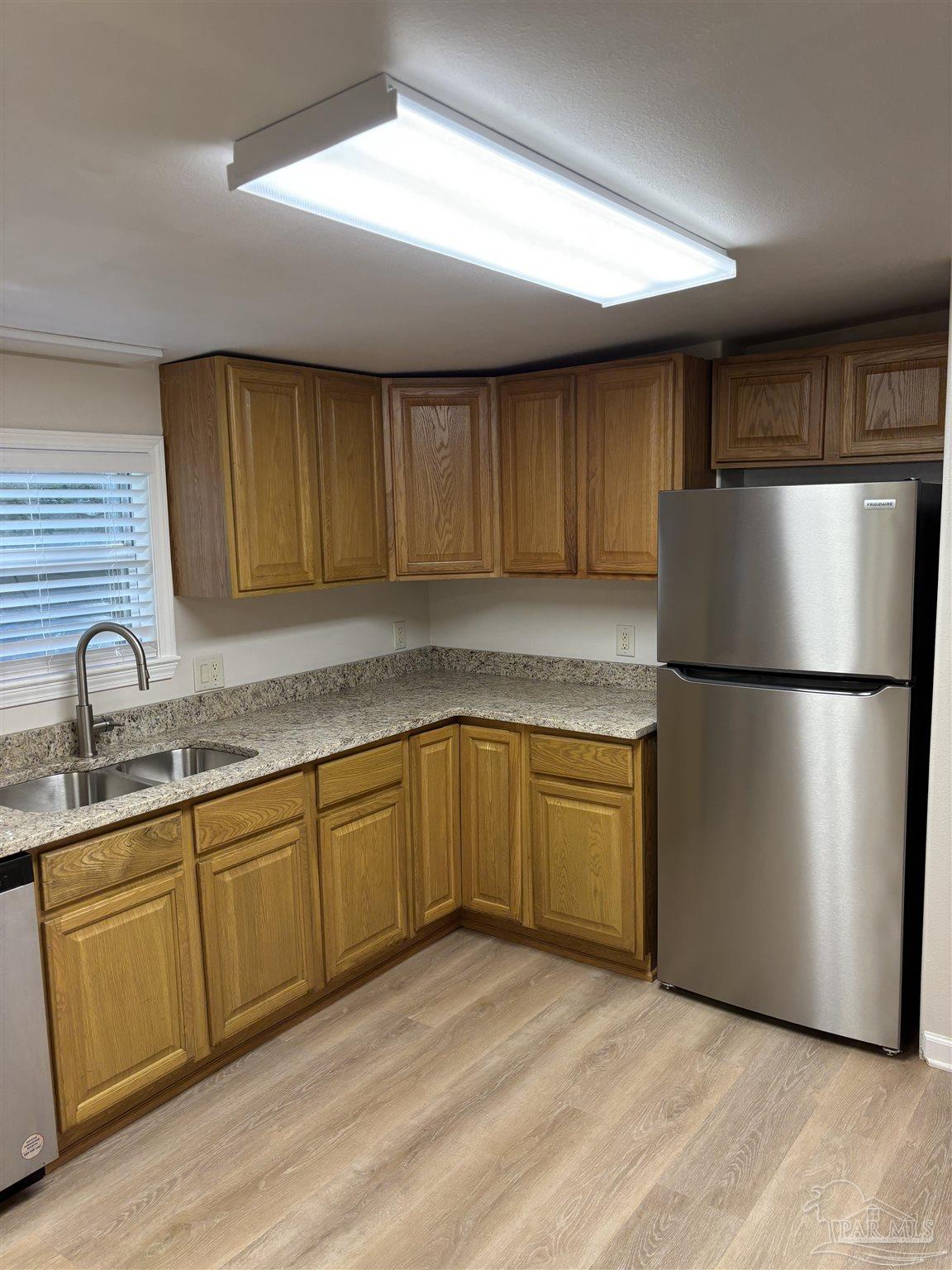 105 Lenox Pkwy