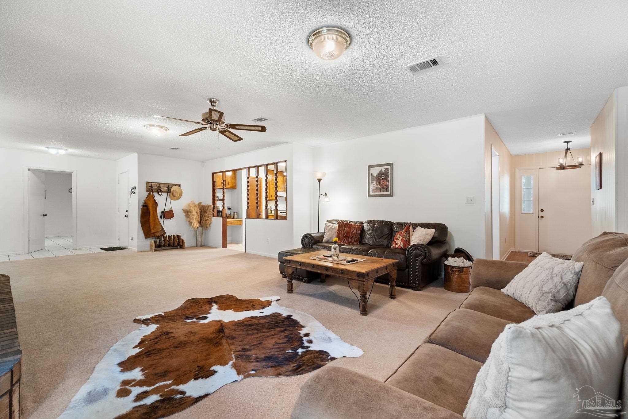 8305 Hickory Hammock Rd