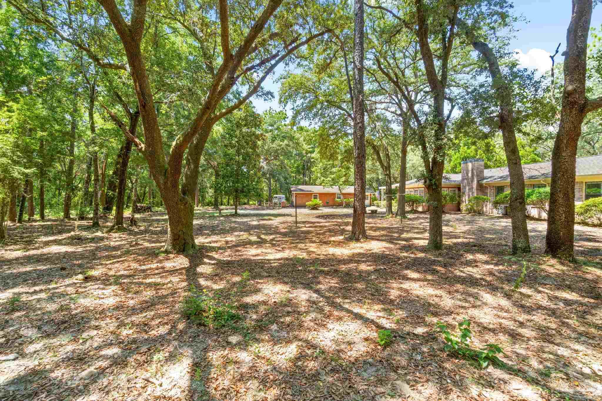 8305 Hickory Hammock Rd