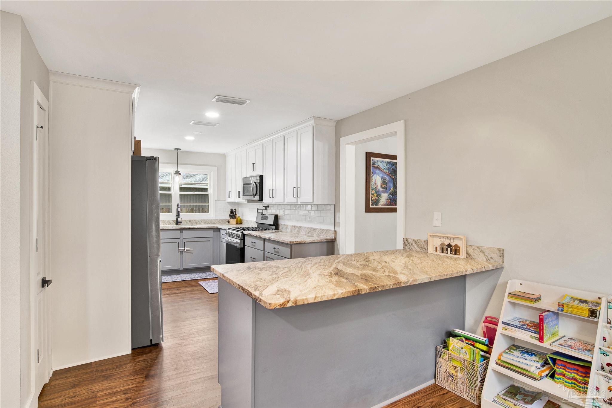 1499 Old Chemstrand Rd