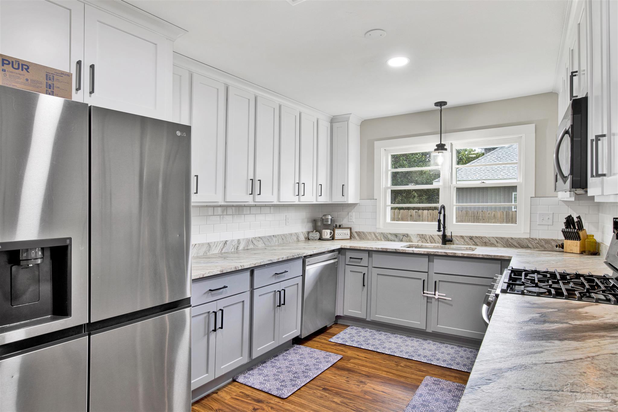 1499 Old Chemstrand Rd