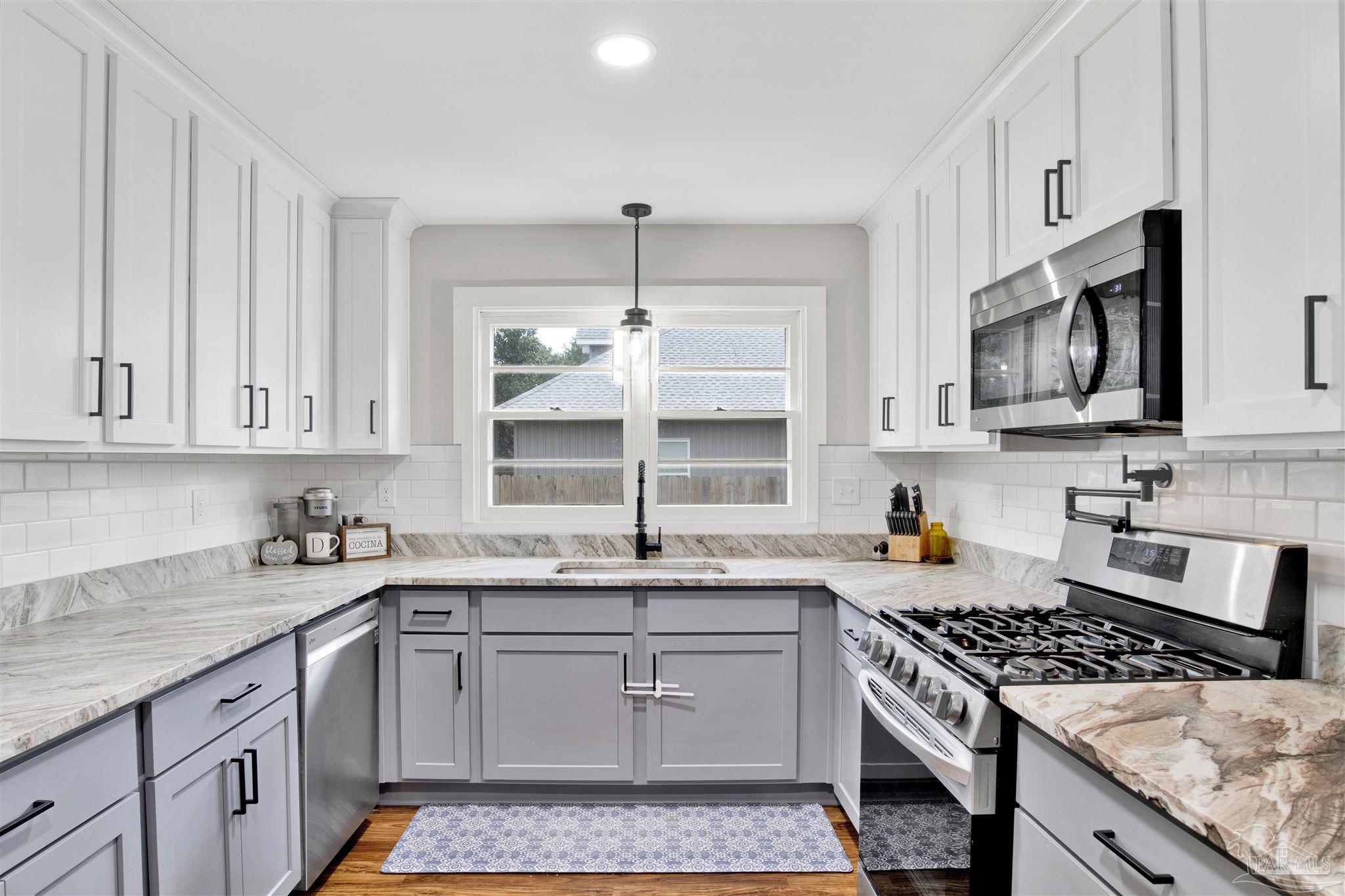 1499 Old Chemstrand Rd