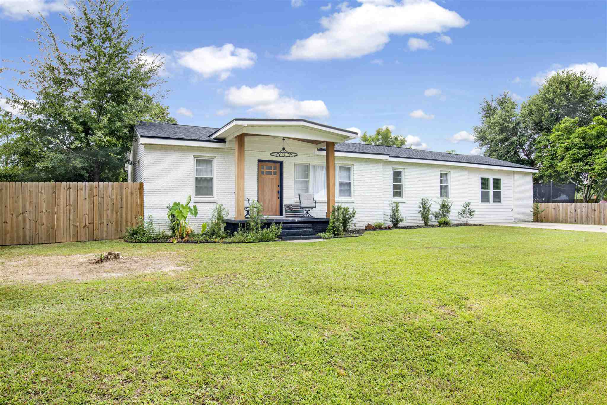 1499 Old Chemstrand Rd