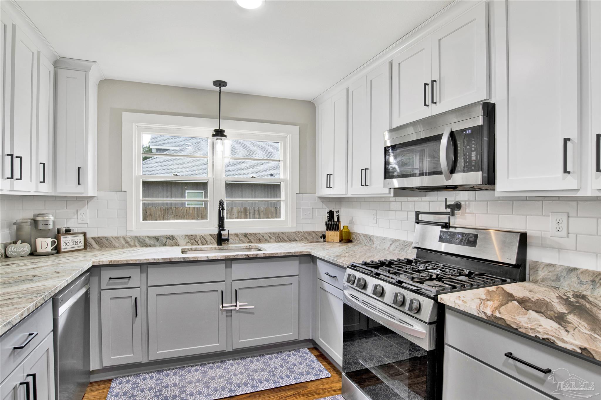 1499 Old Chemstrand Rd