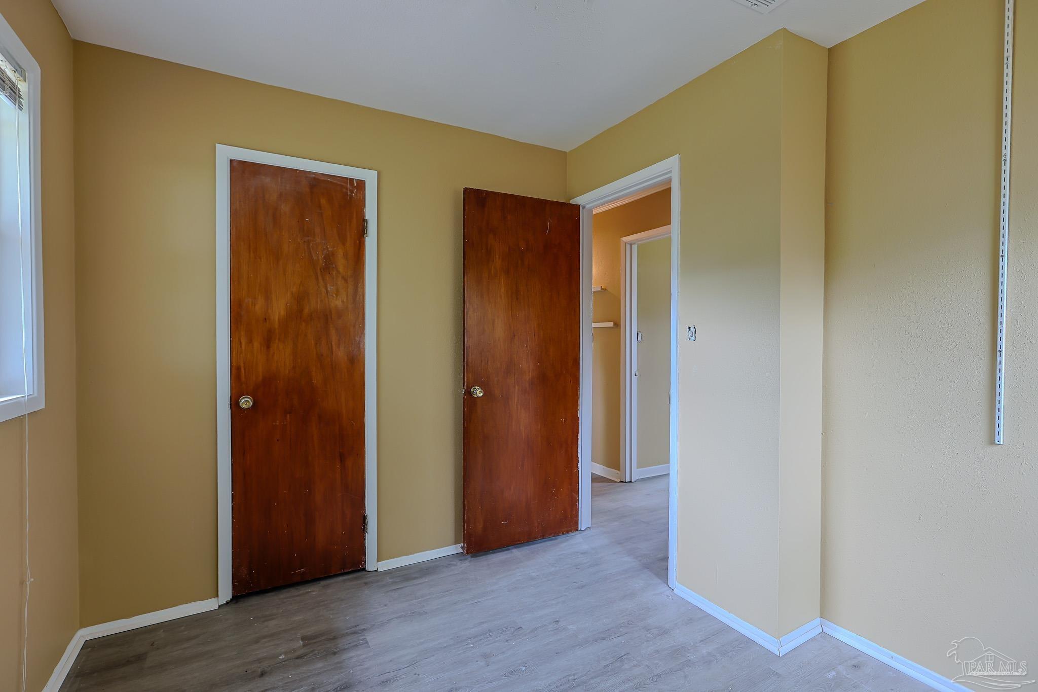 704 N 79th Ave